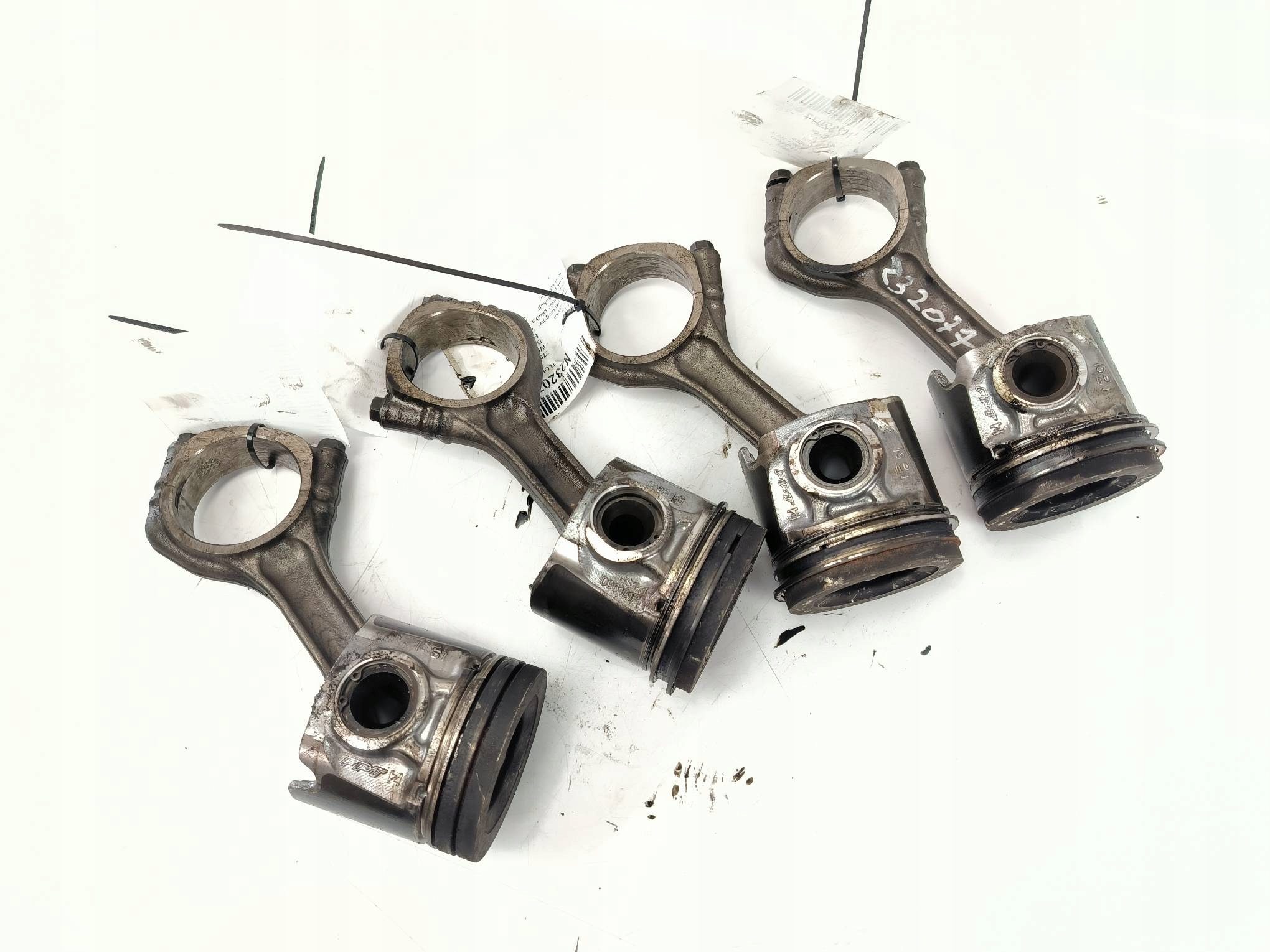 piston 096101R IVECO DAILY 35S18