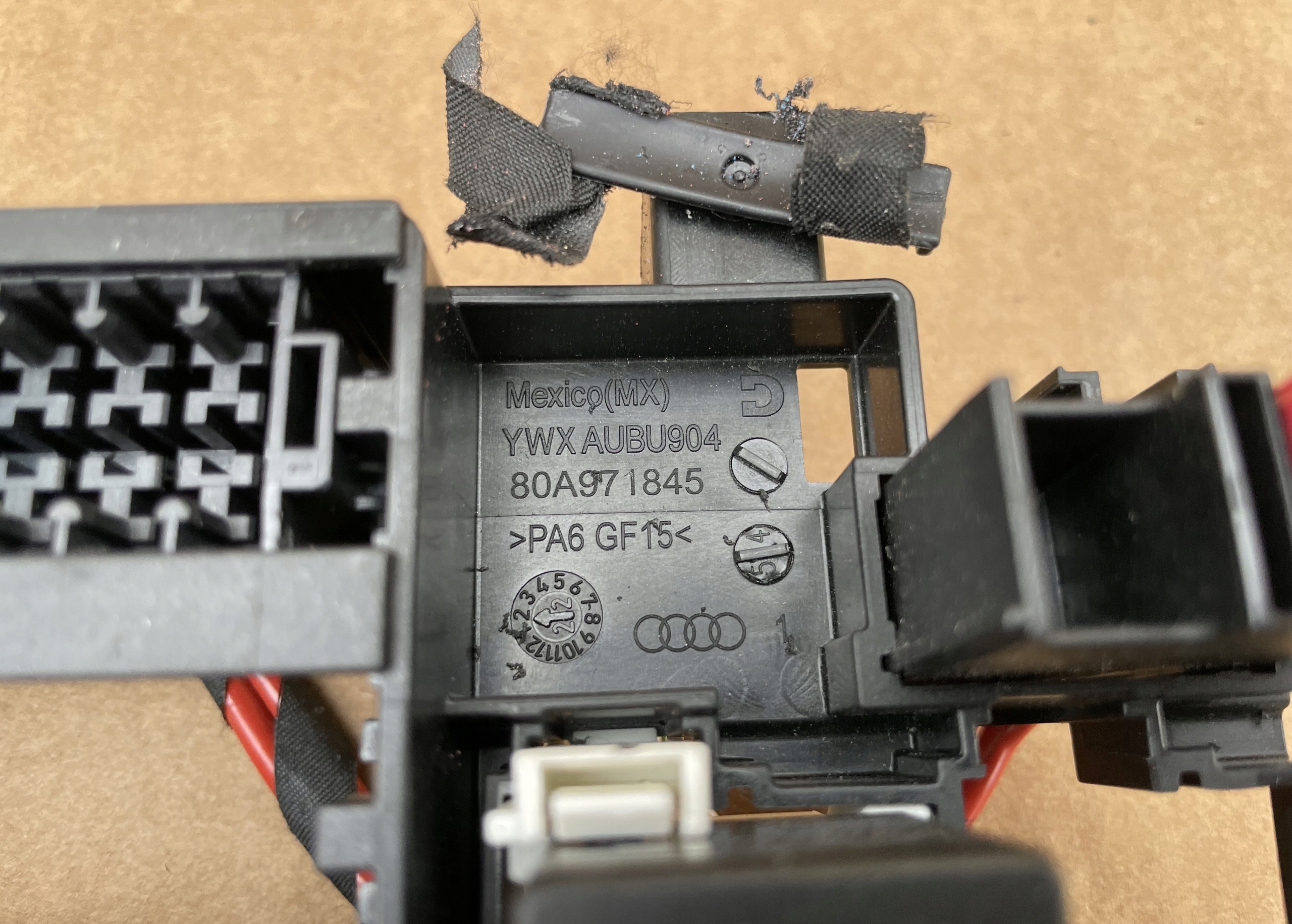 Module fusibles AUDI Q5 LIFT Complète Original 80A971845