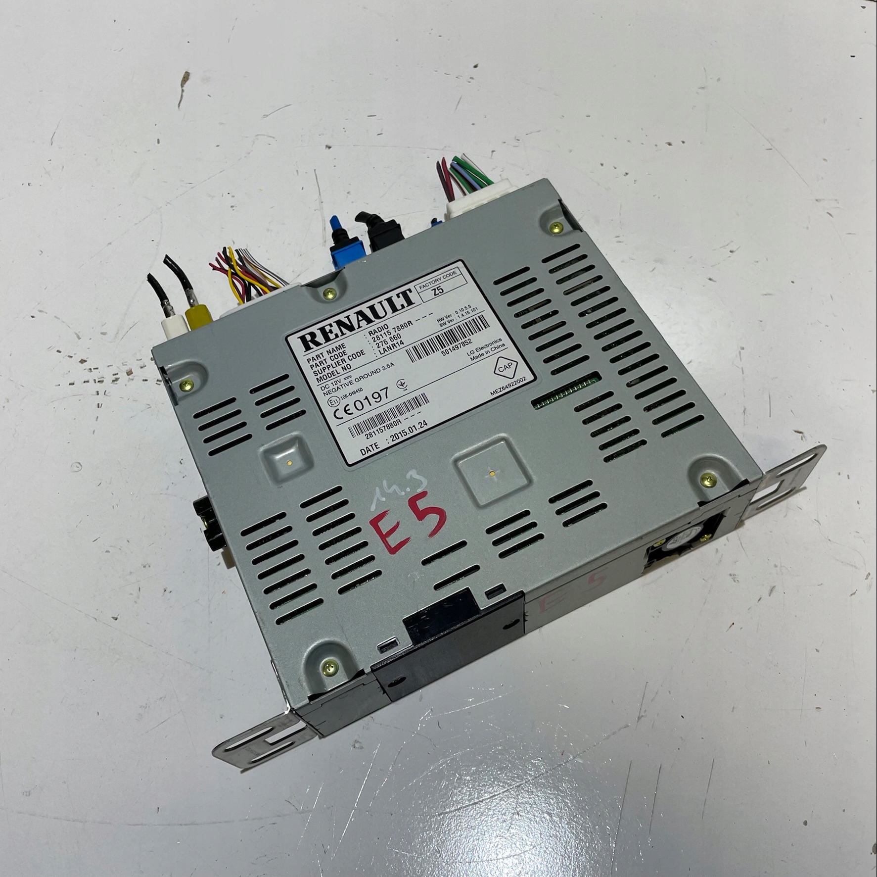 RENAULT ESPACE V RADIO NAVIGATION RLINK 281157880R