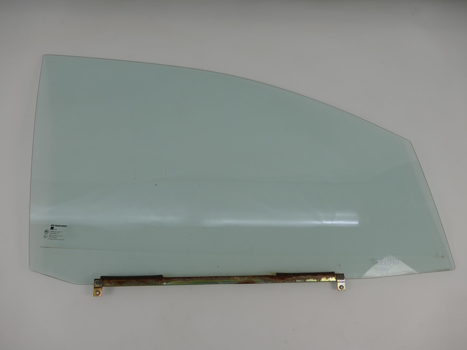 CHEVROLET TACUMA REZZO СТЕКЛО ПЕРЕДНЕЙ ПРАВОЙ ДВЕРИ