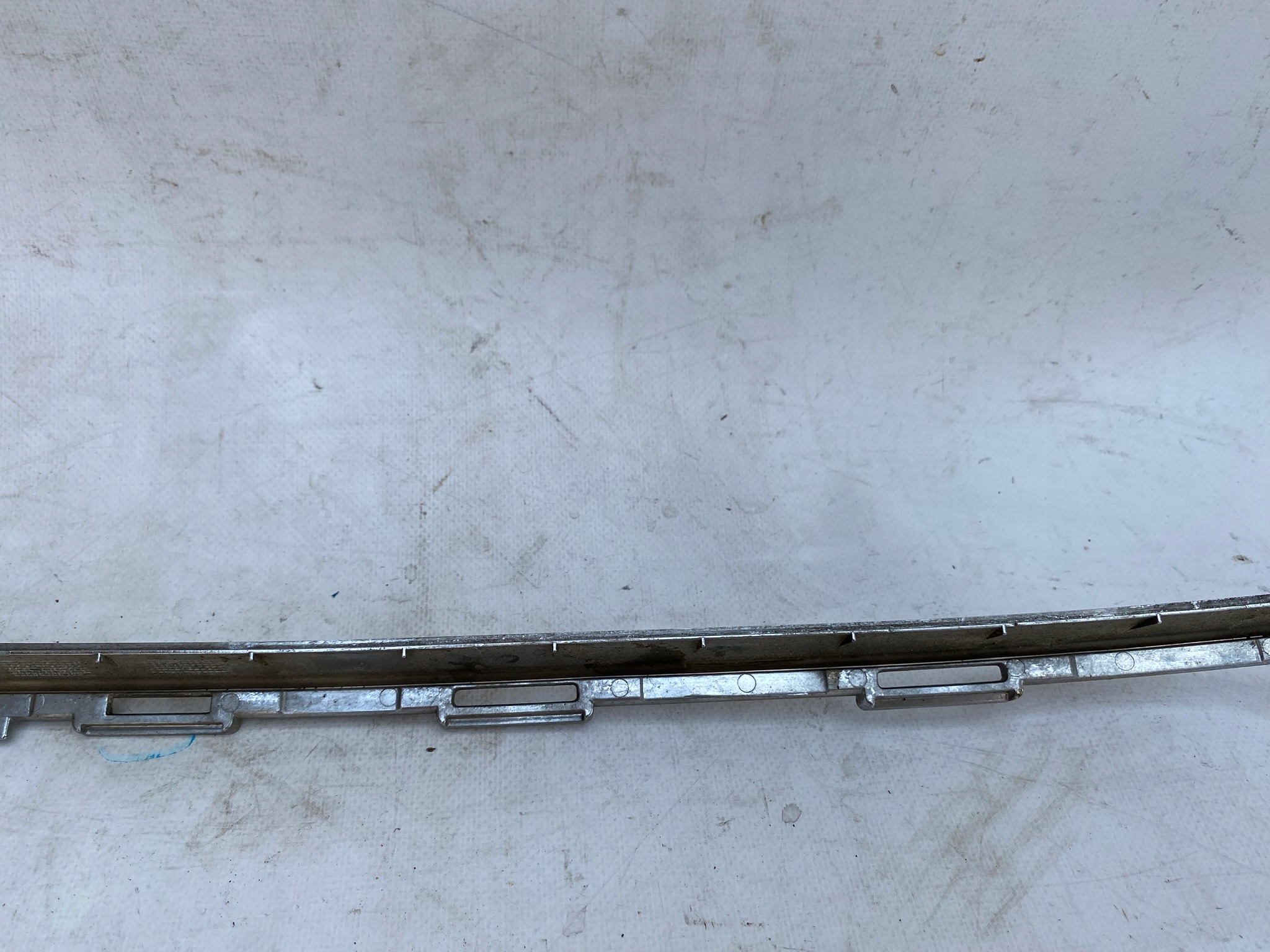 CITROEN C5 III 08- lišta CHROM nárazníku předního předek 9681053977