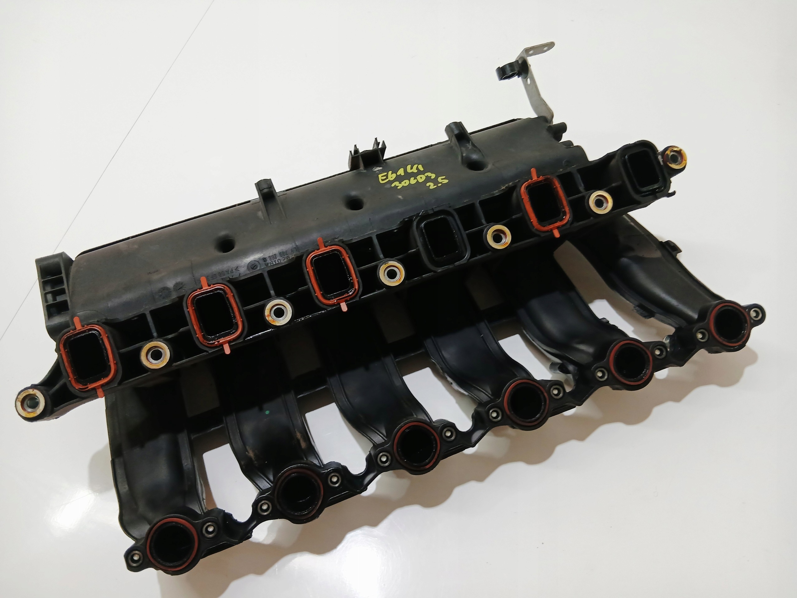 intake manifold BMW E60 E61 306D3 OE 7799625 (0000555)