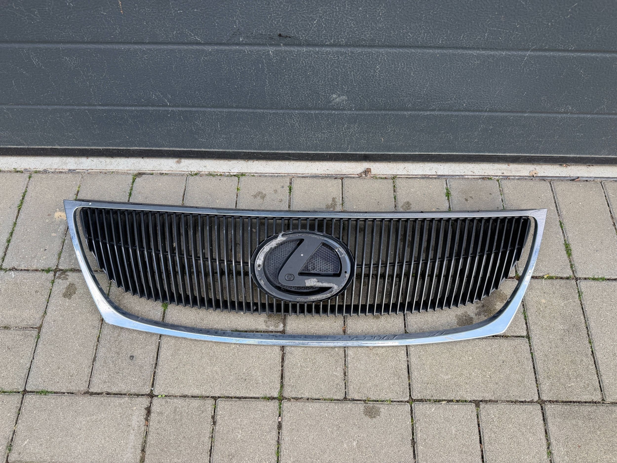 Lexus Gs 3 III 05- grille 52711-30231