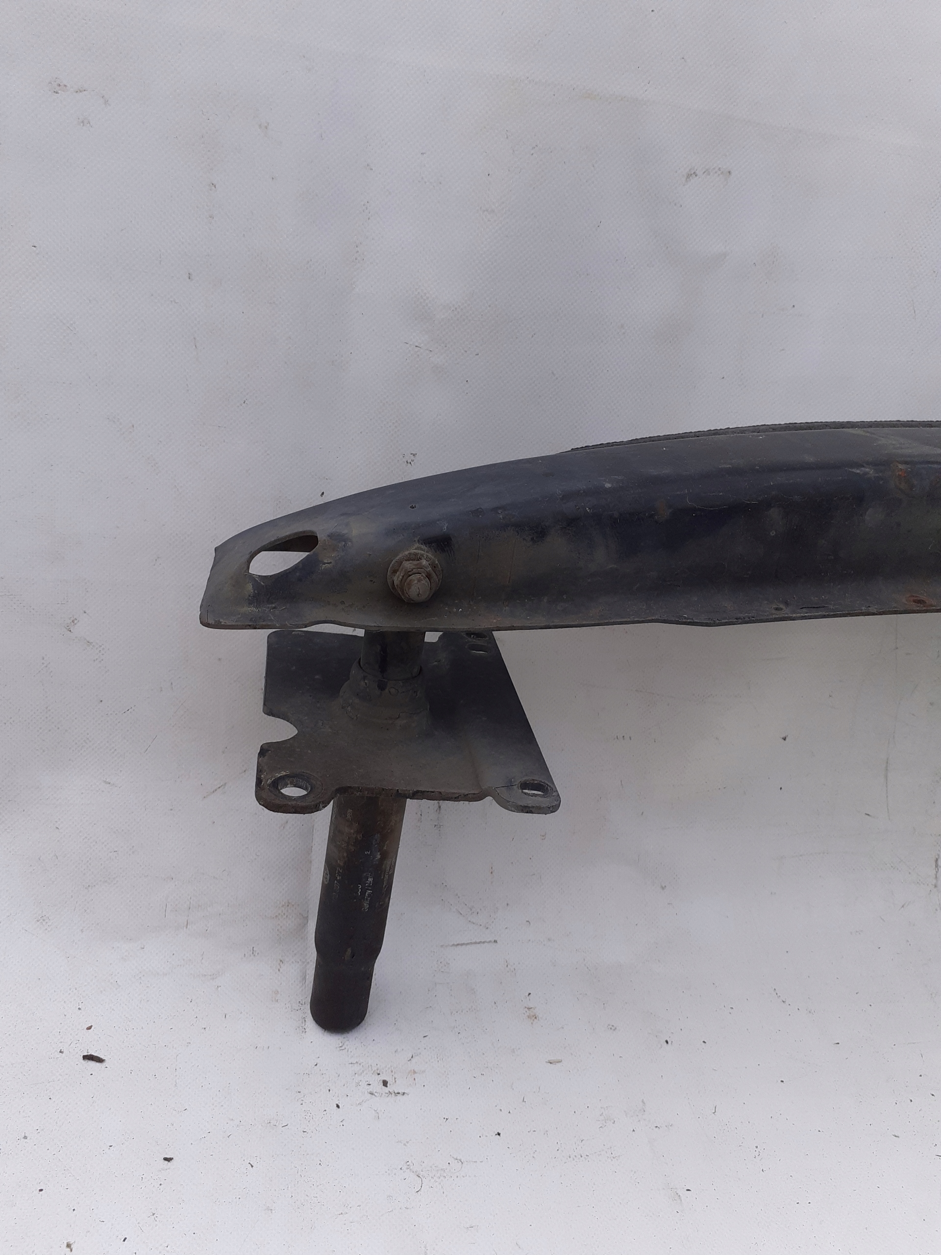 bumper support Volkswagen New Beetle
