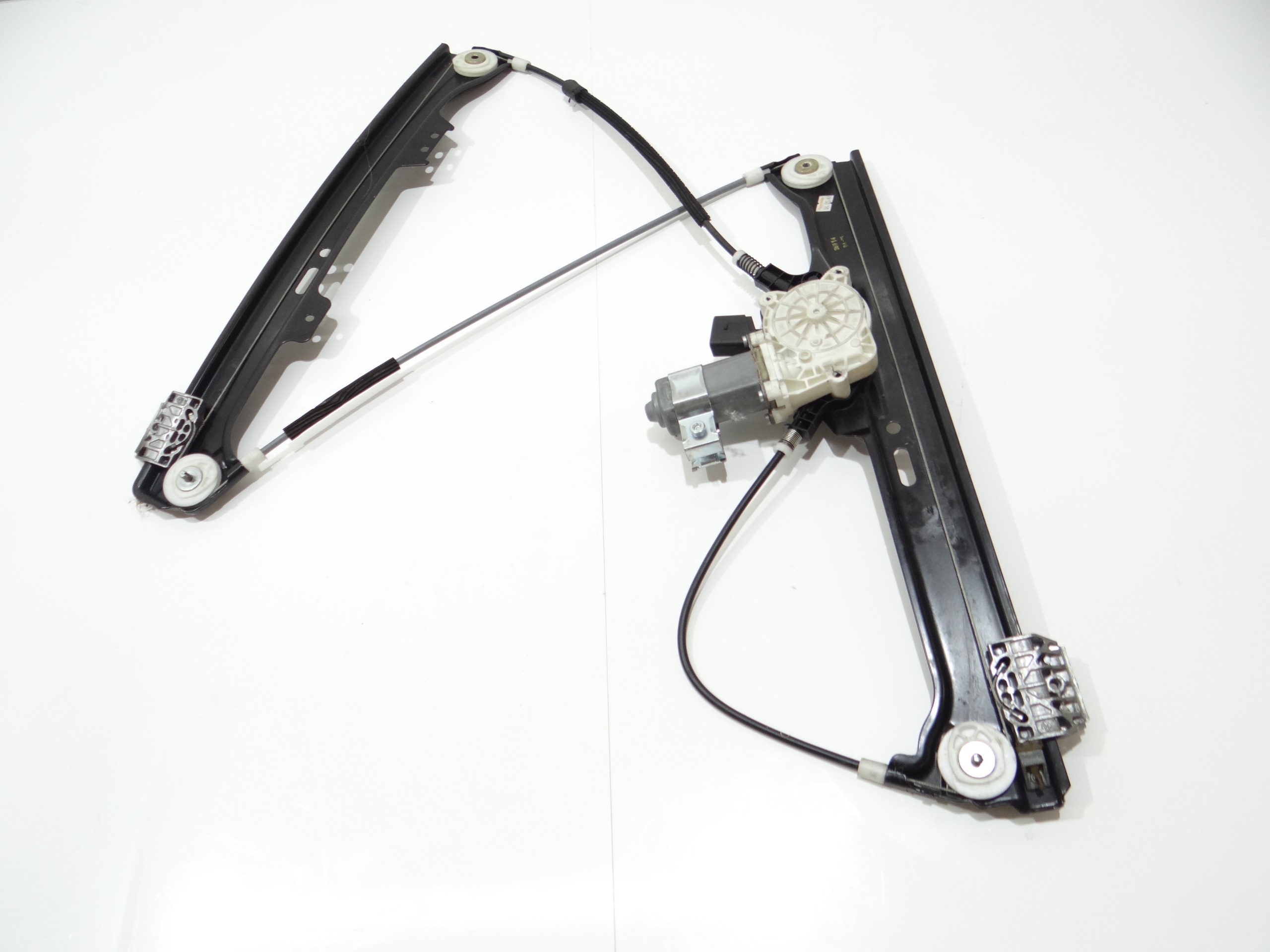 window regulator mechanism right front BMW E60 E61 OE 7075668