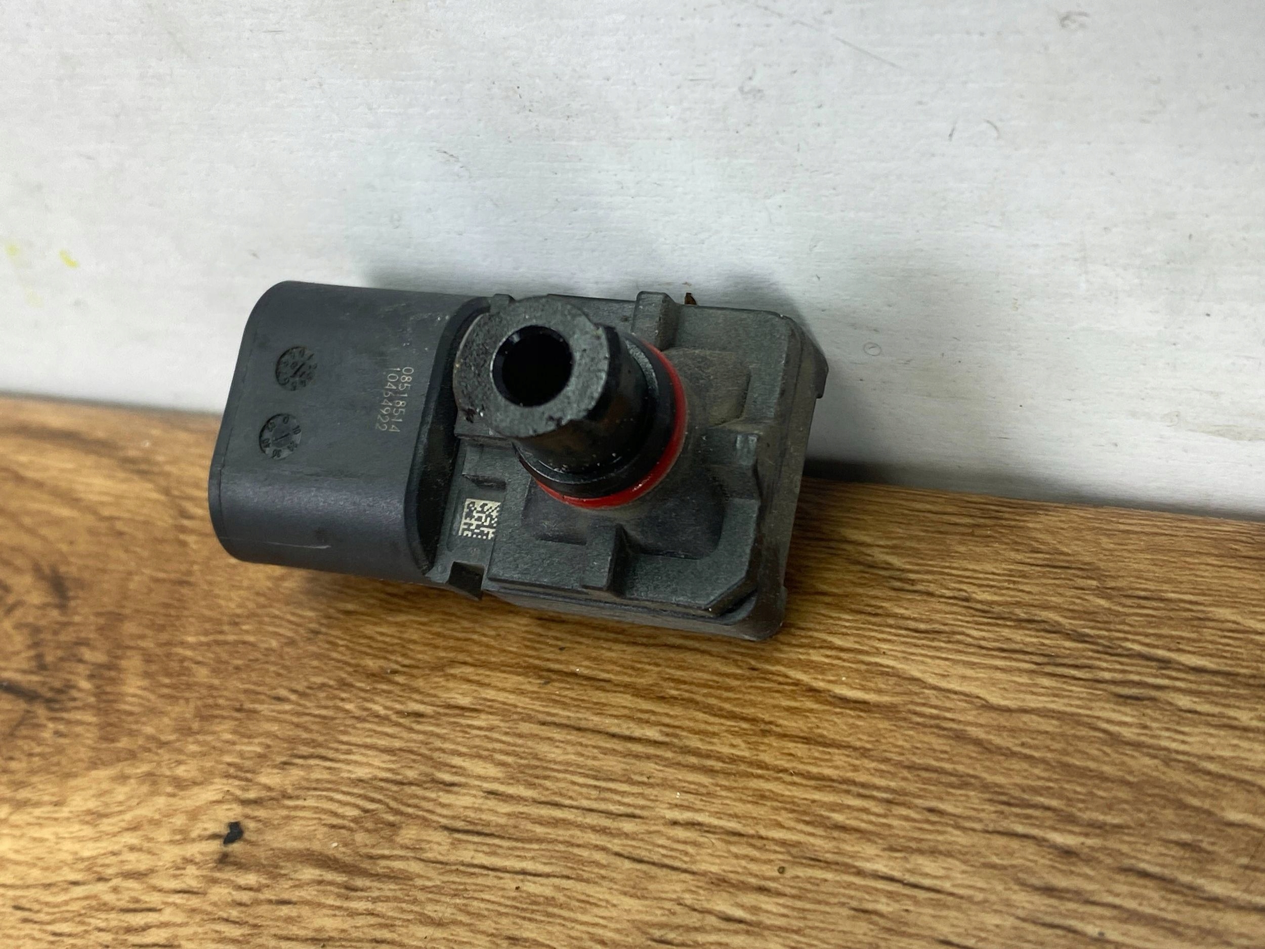 sensor przewodu odpowietrzajacego Dodge Challenger 2015+