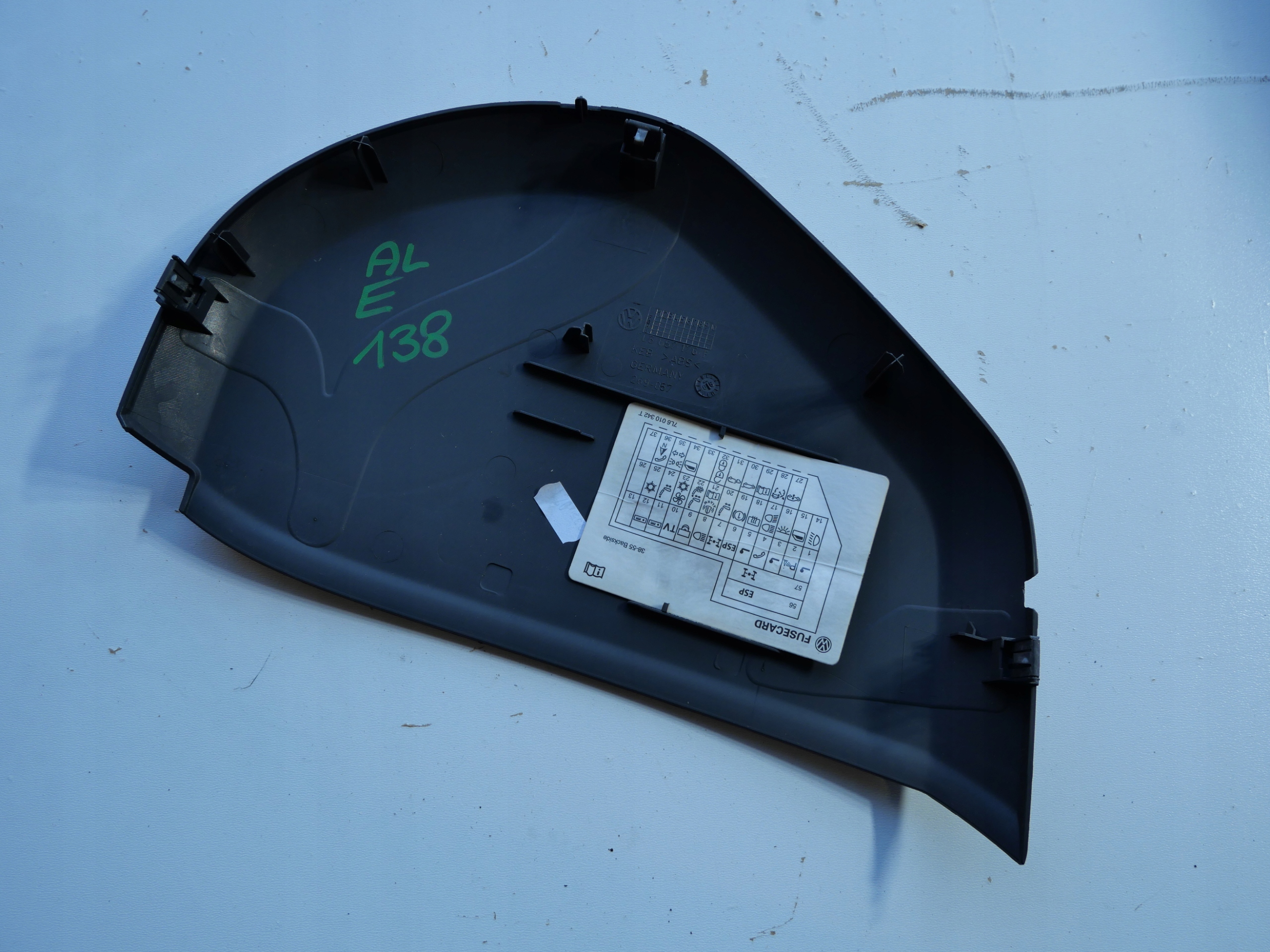 VW TOUAREG e copertura GREMBIALINA Copri del cruscotto 7L6857176F