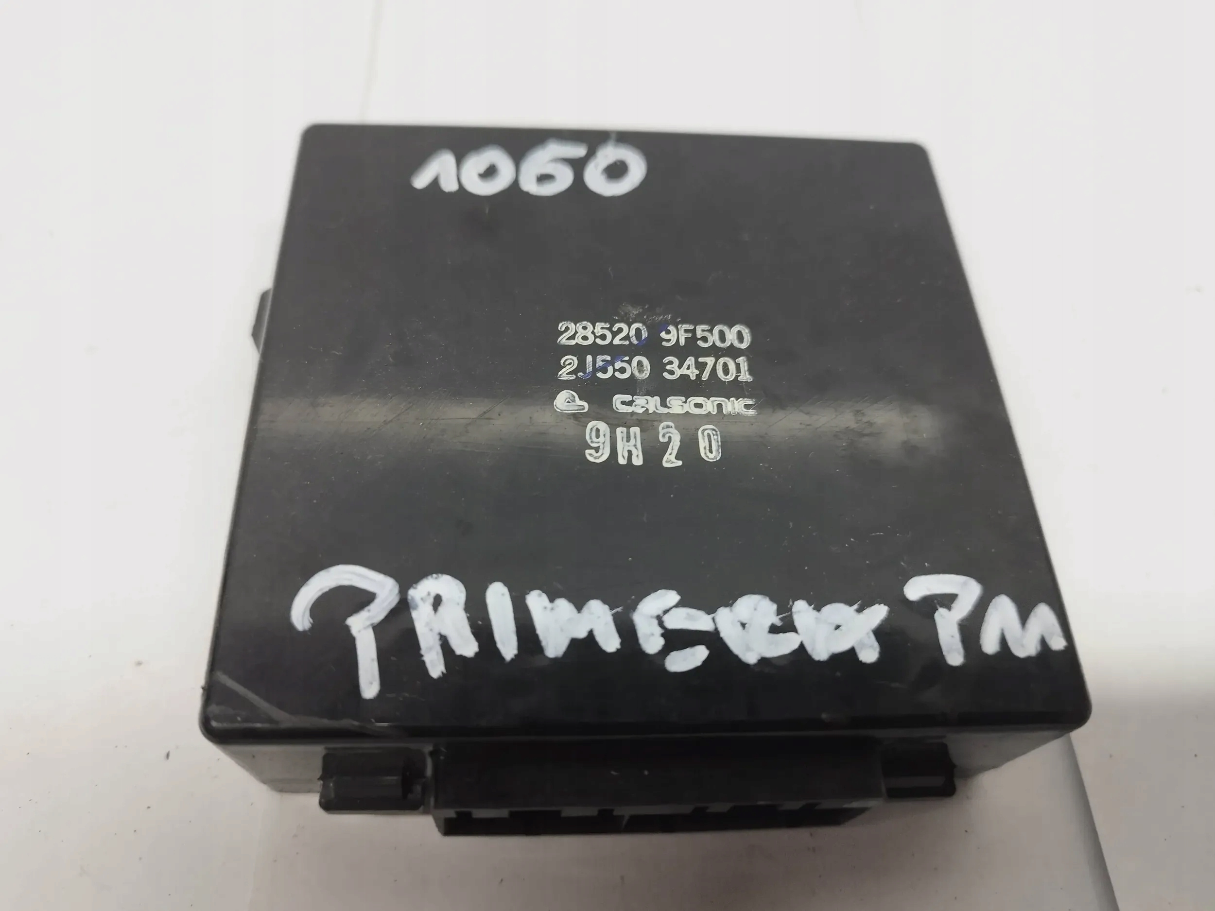 Unité commande confort Nissan Primera P11 285209F500