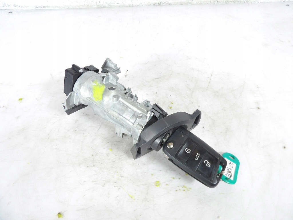 SKODA RAPID 1.0TSI ignition 1K0305851