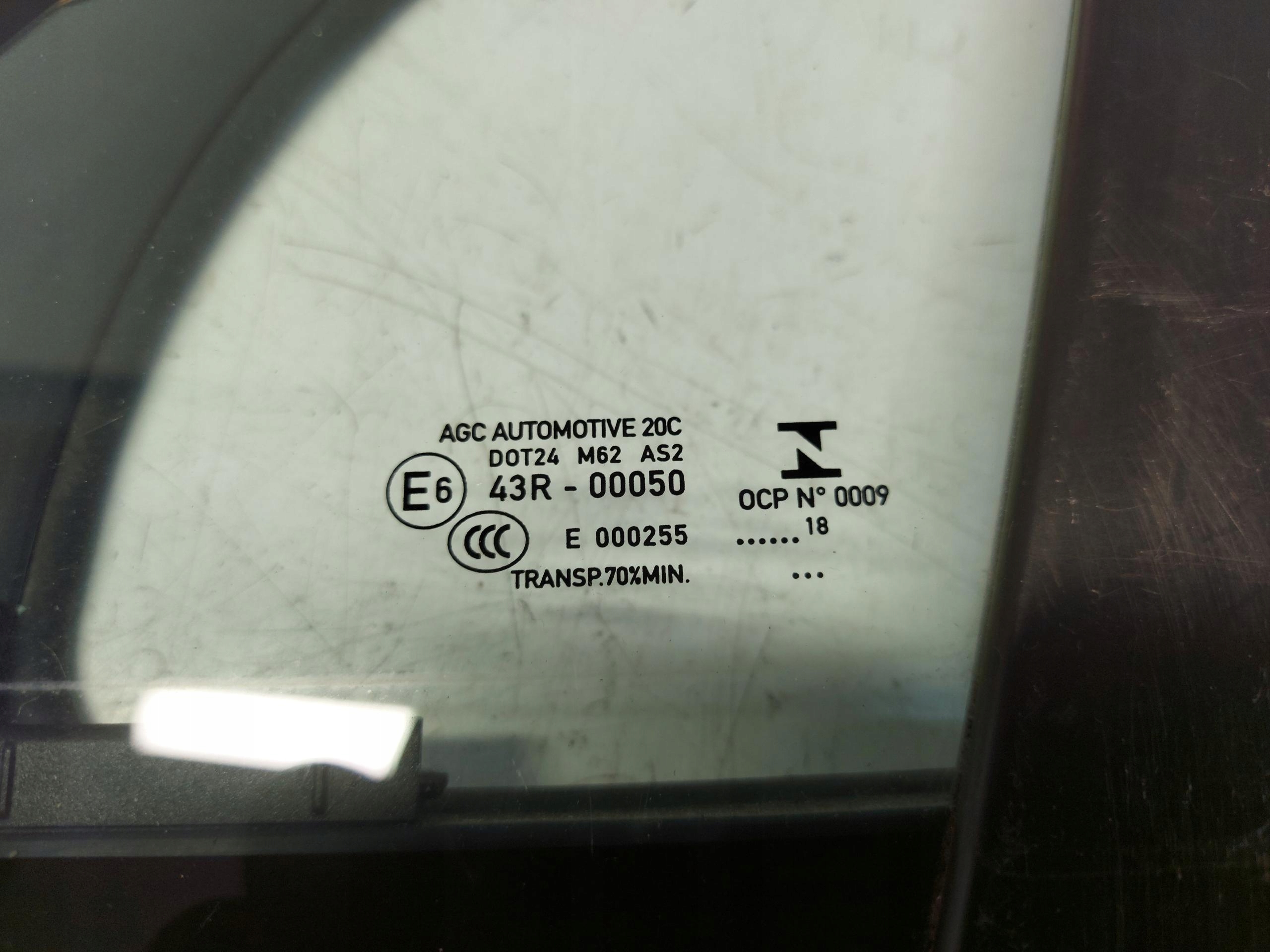 PORSCHE MACAN 95B window door front left AS2 2018