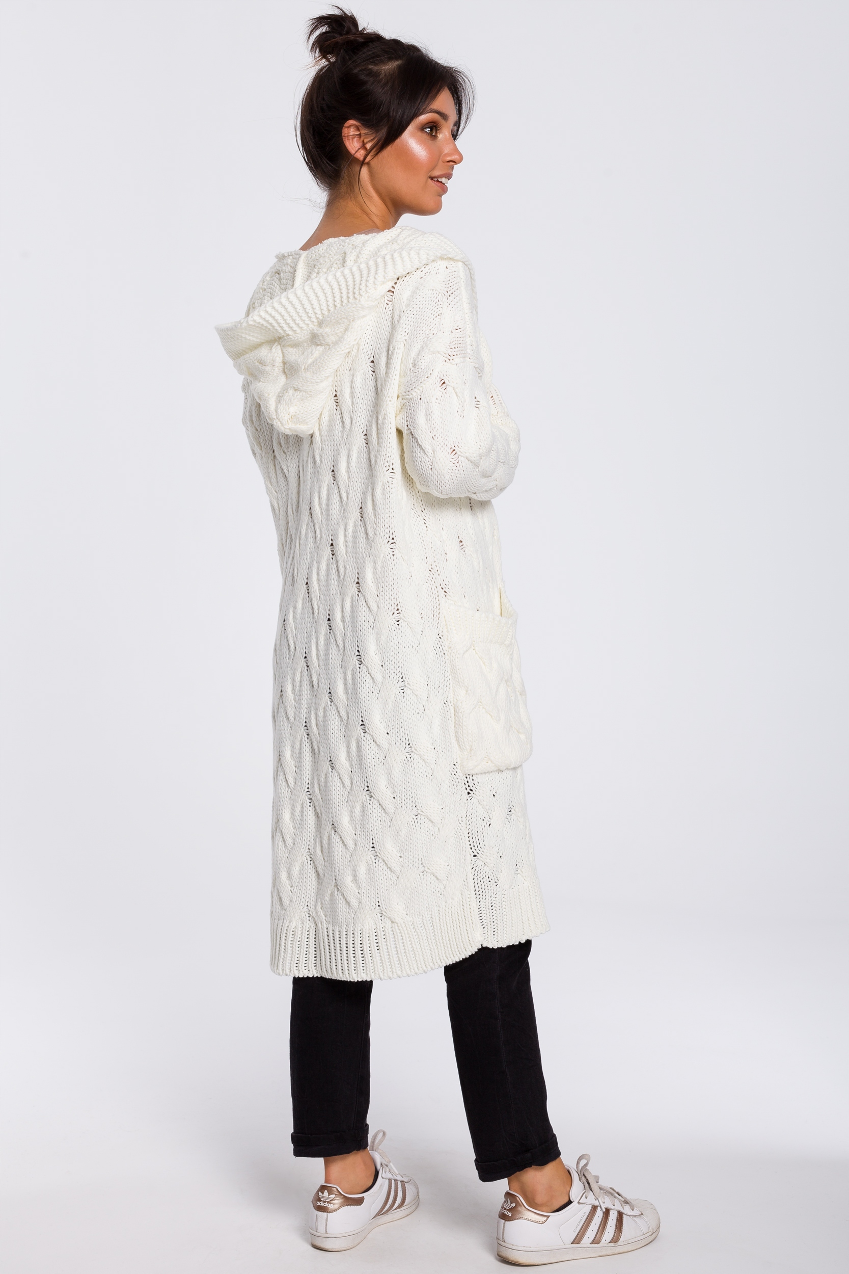 DAMSKI SWETER KARDIGAN SWETEREK CIEPŁY STYLOWY ECRU 40/42 L/XL Marka BeWear