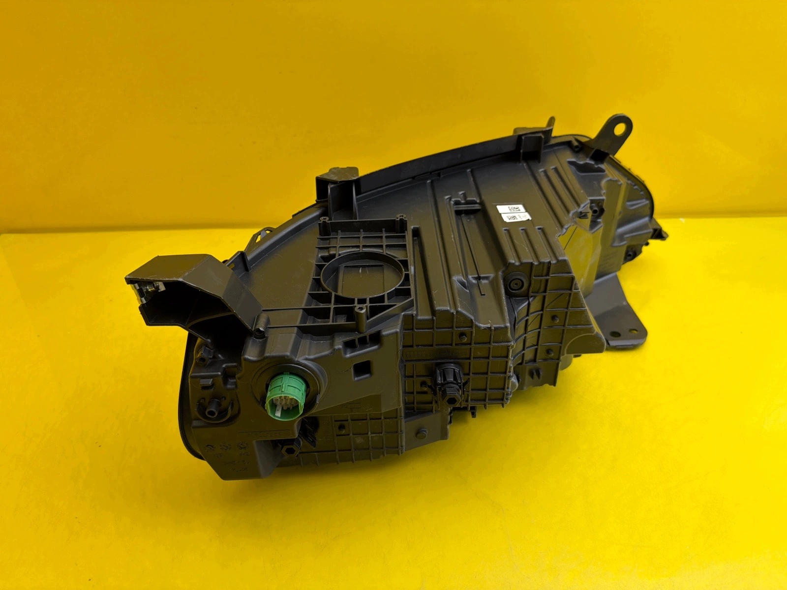 light right front Alfa Romeo Tonale Full Led 00505793020