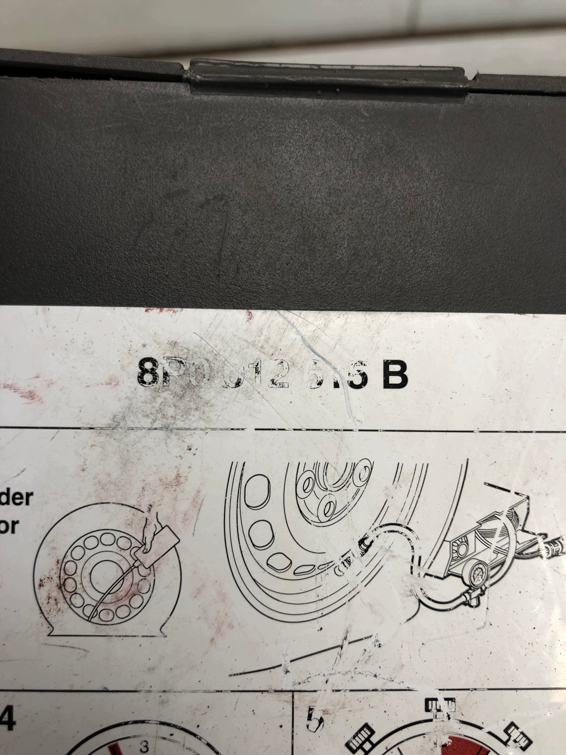 pumpa kompresor AUDI A4 B7 8P0012615B
