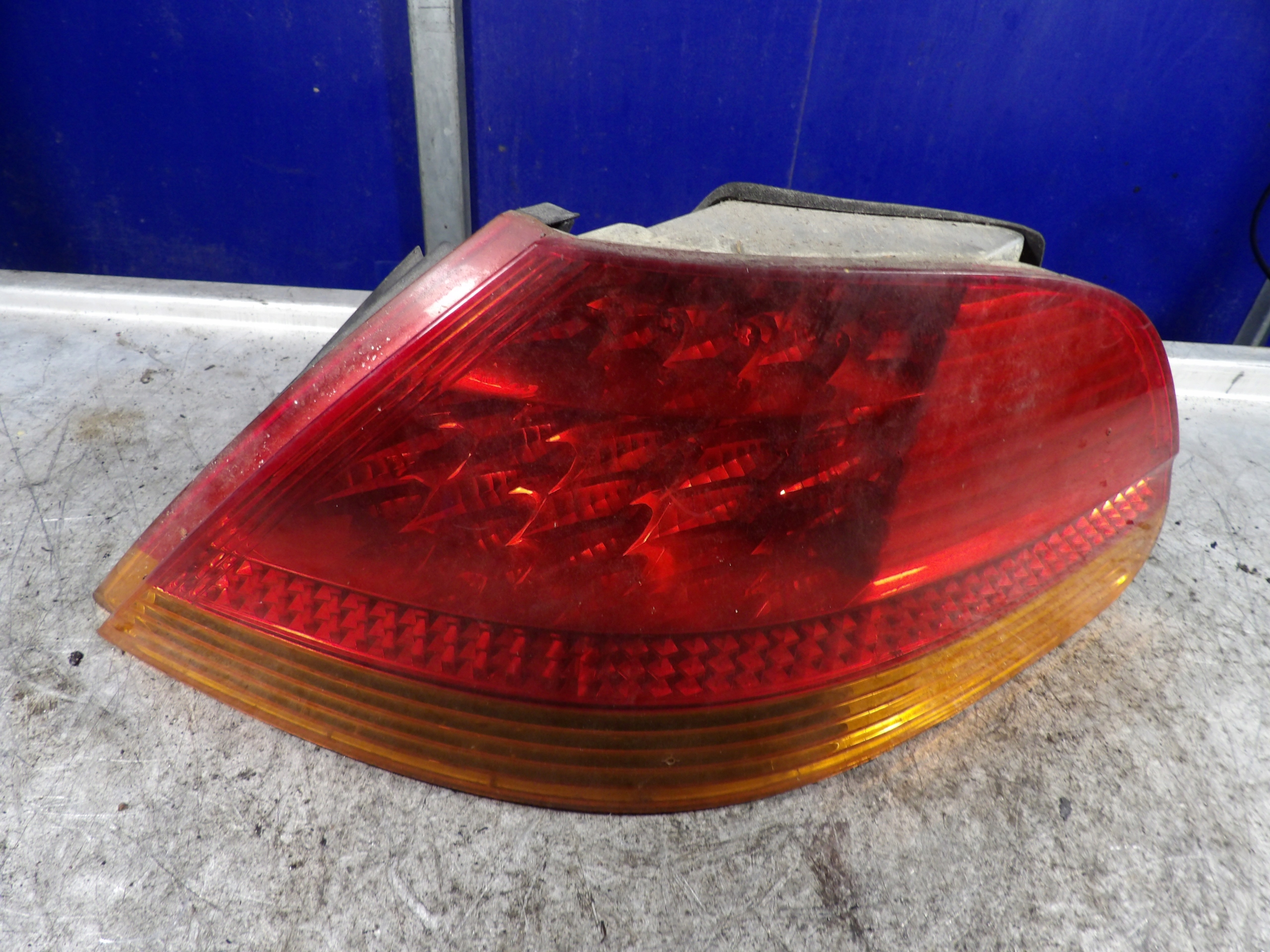 BMW E65 light right rear 155514