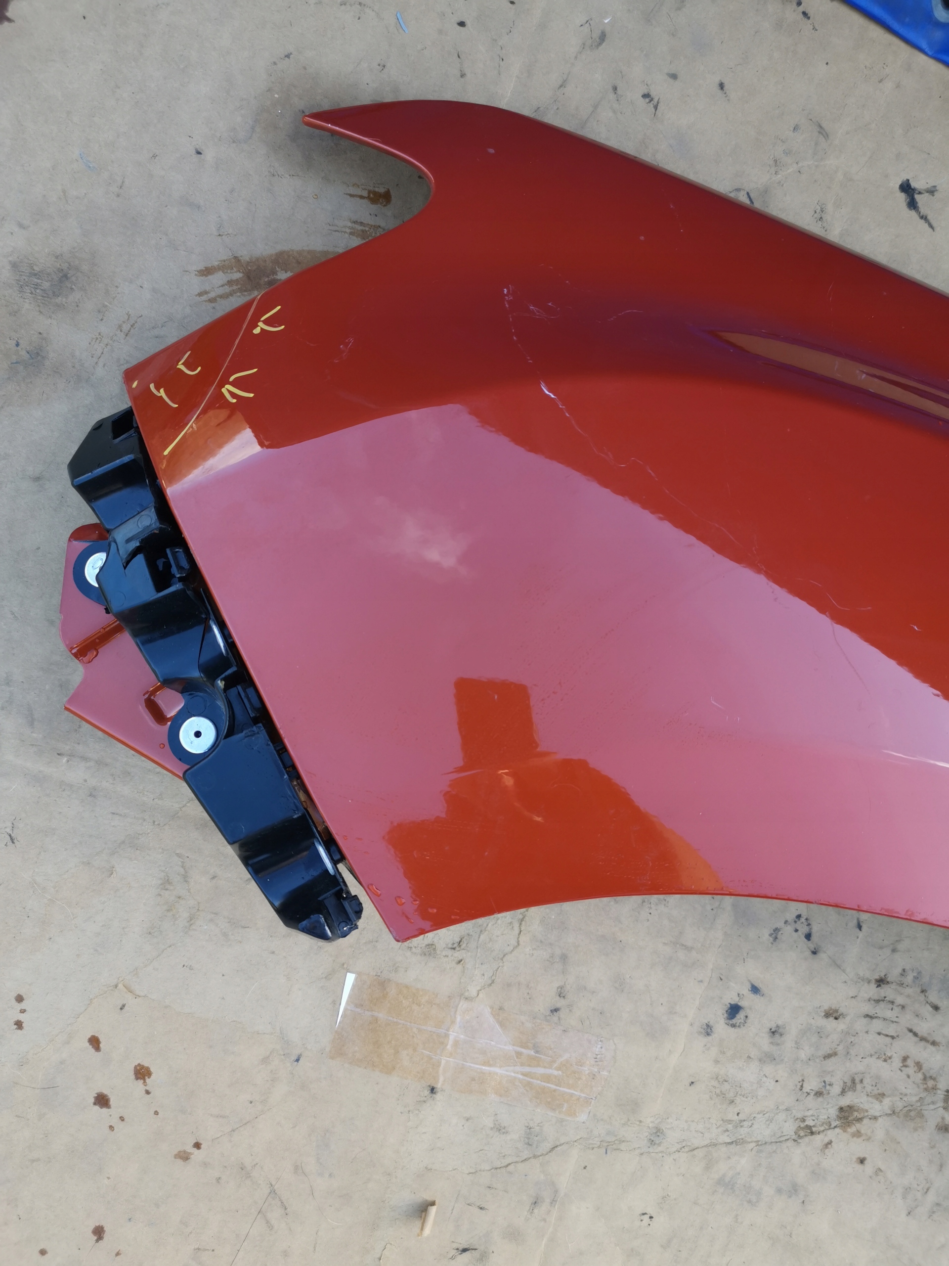 fender DACIA DUSTER II daster left front front