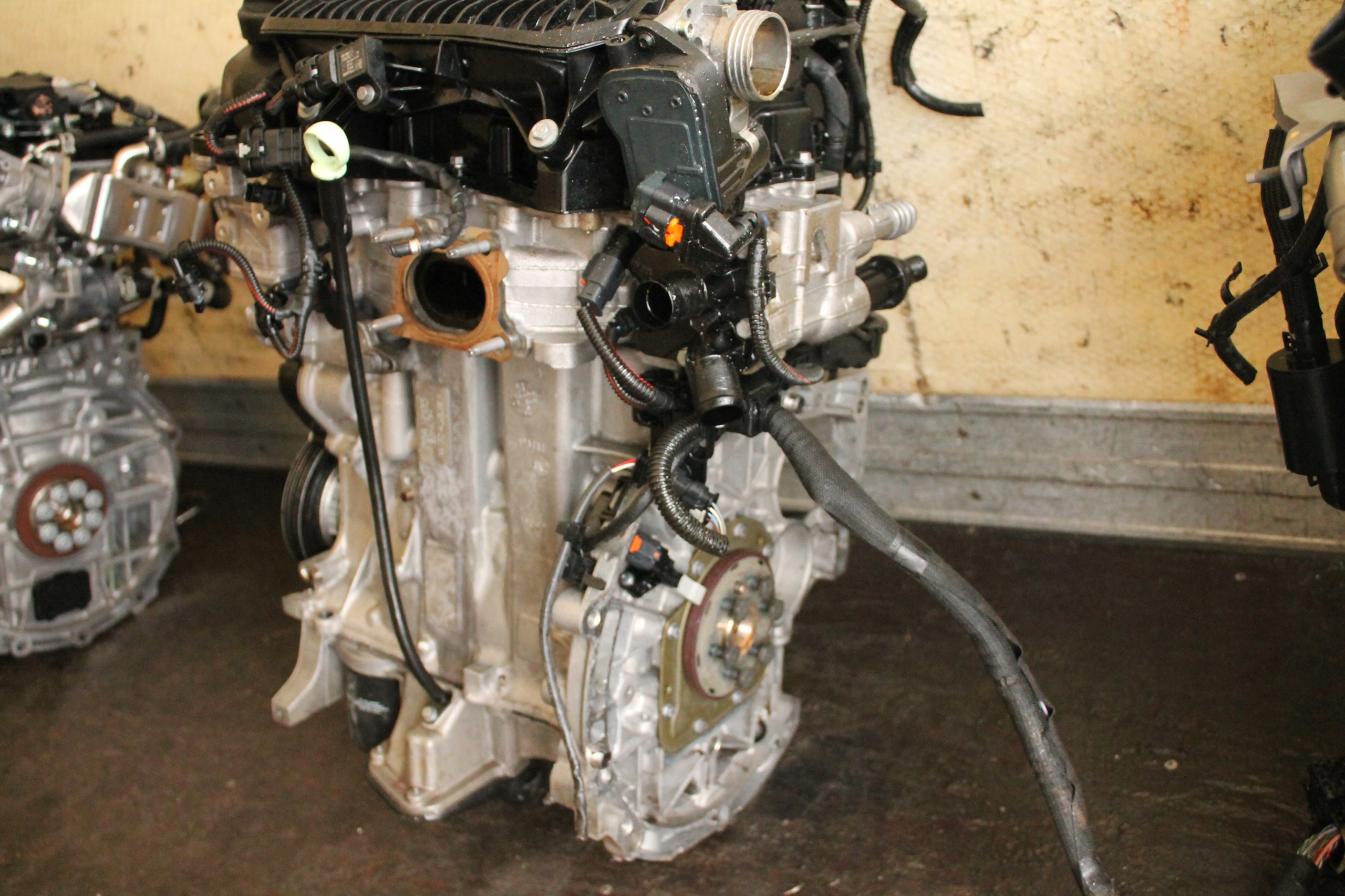engine complete CITROEN 1,2 10XKDN HM05