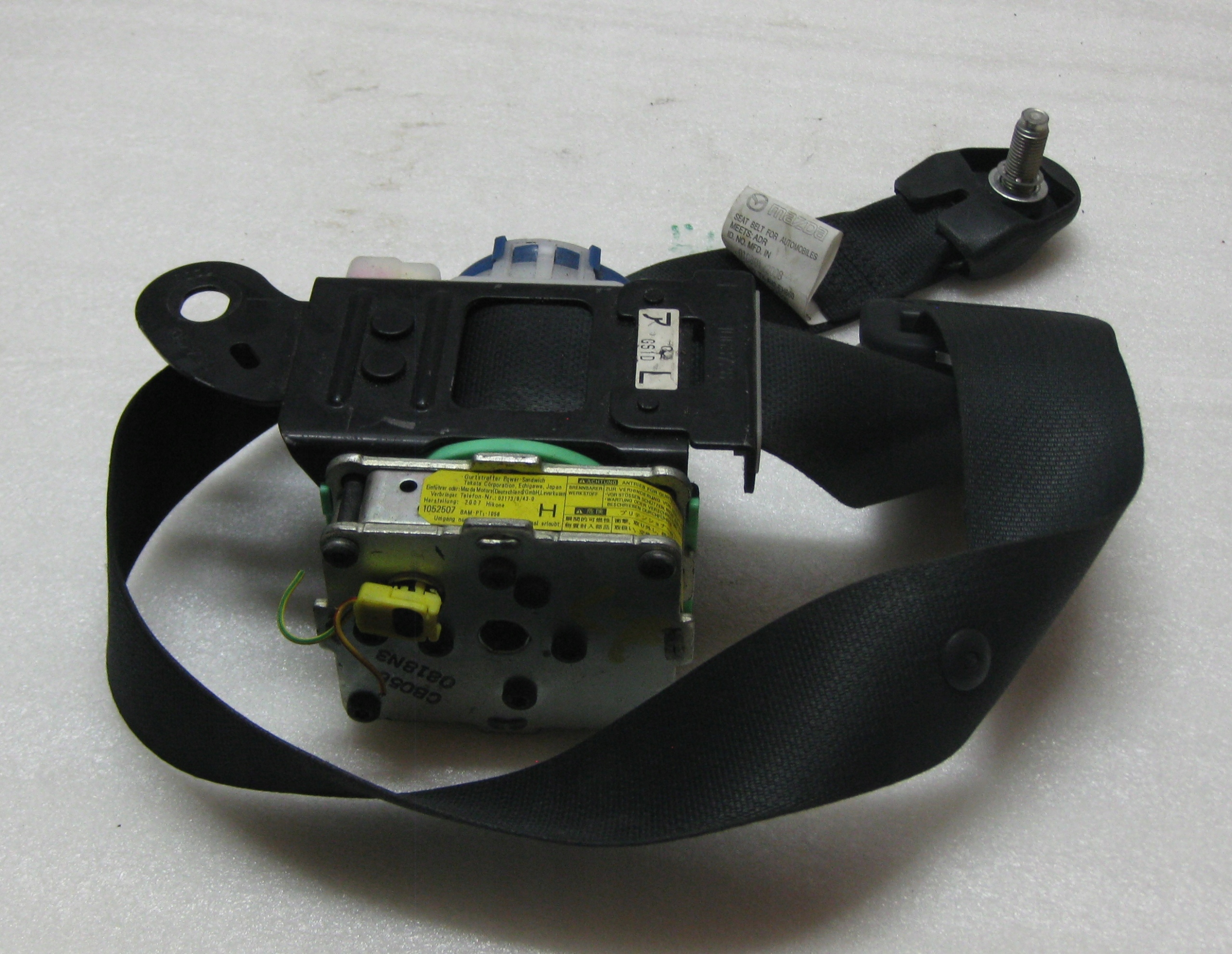 MAZDA 6 KOMBI tension belt safety left front TKAH2EH860