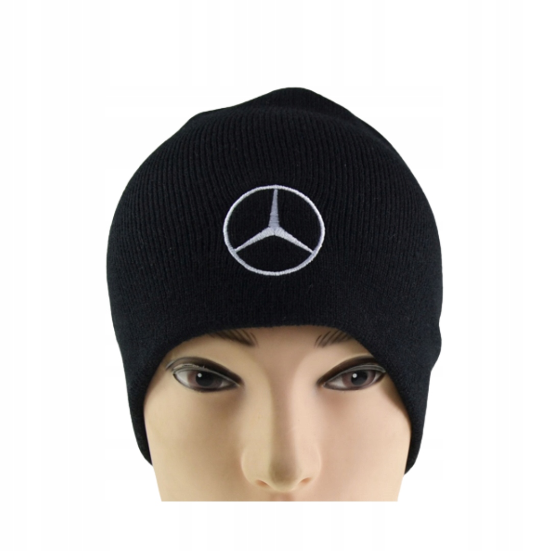 

Czapka Zimowa Mercedes Z Logo