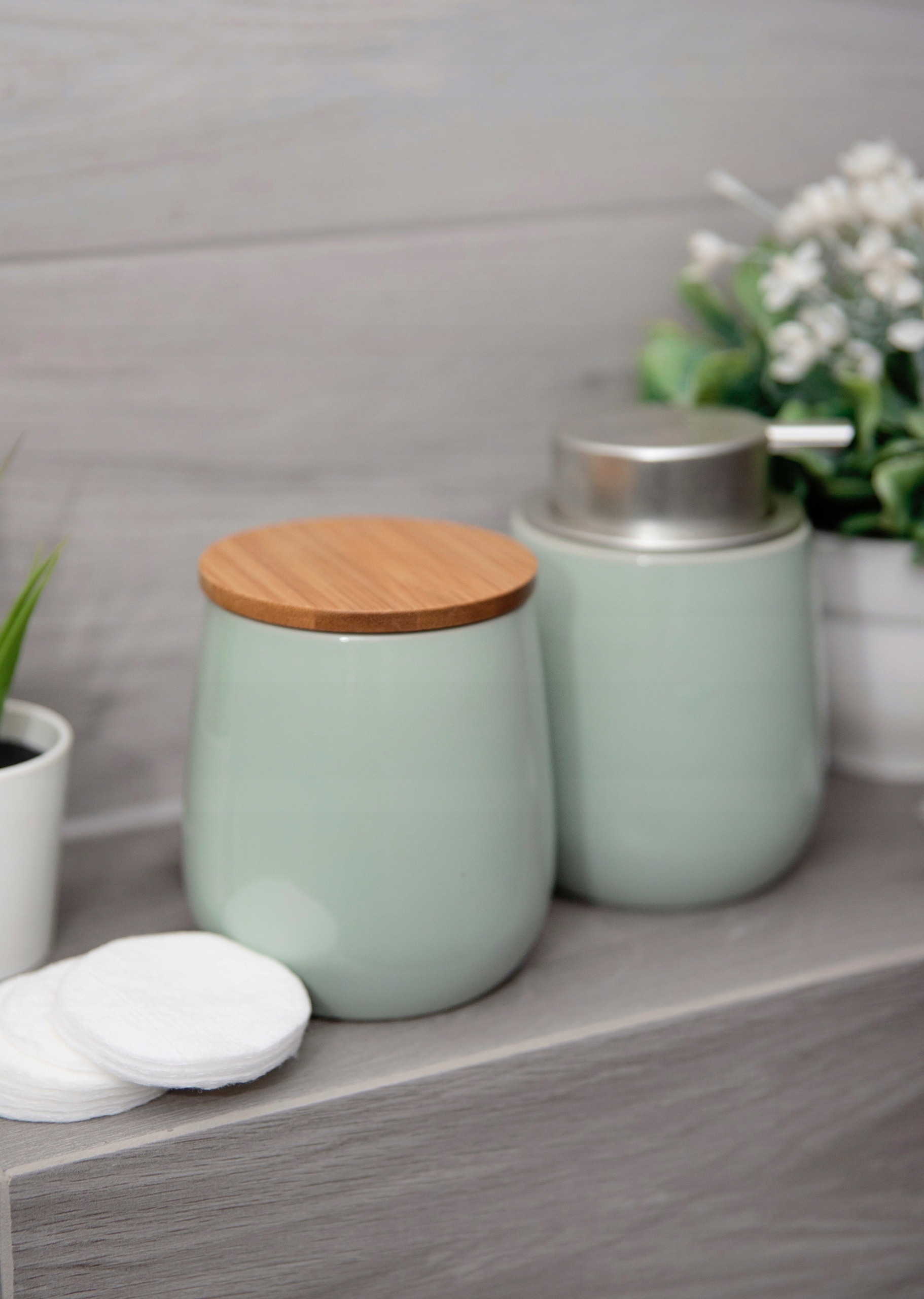 POJEMNIK NA WACIKI PŁATKI KOSMETYCZNE PUDEŁKO BIEL Pojemność 0 ml