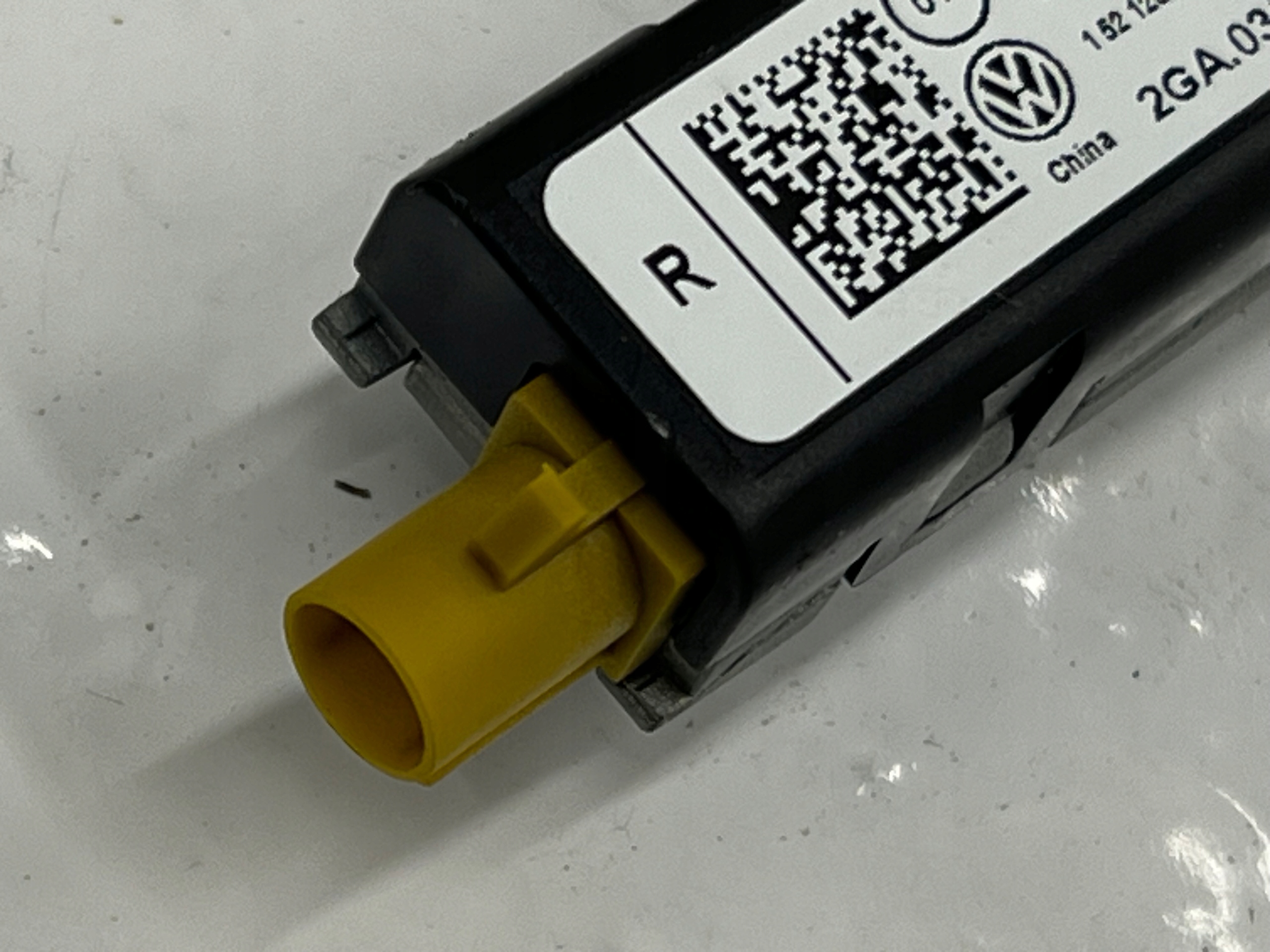 amplifier aerial module right original 2GA035577 VW T-ROC