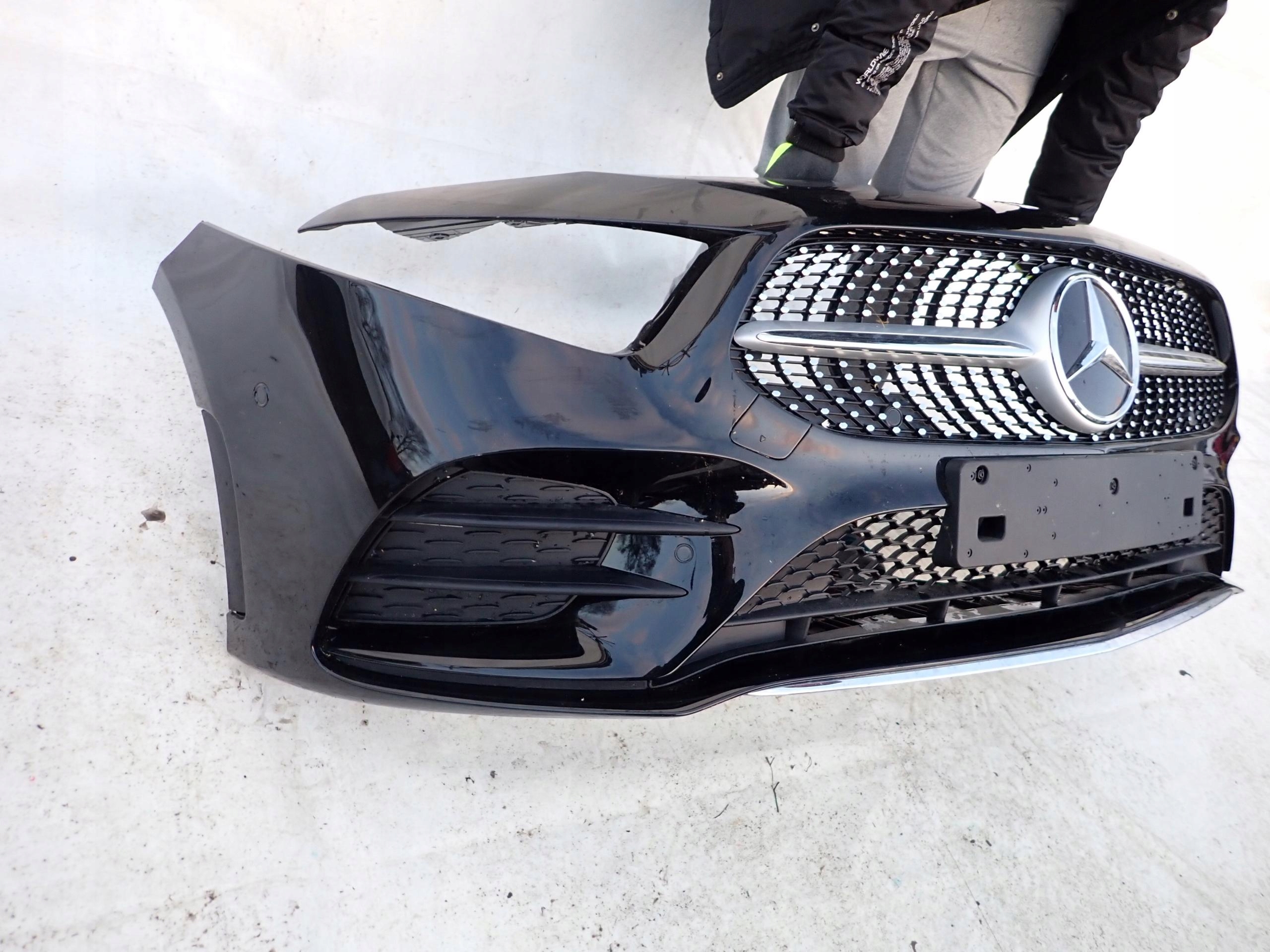 MERCEDES A-KLASA W177 AMG 18- bumper front PDC
