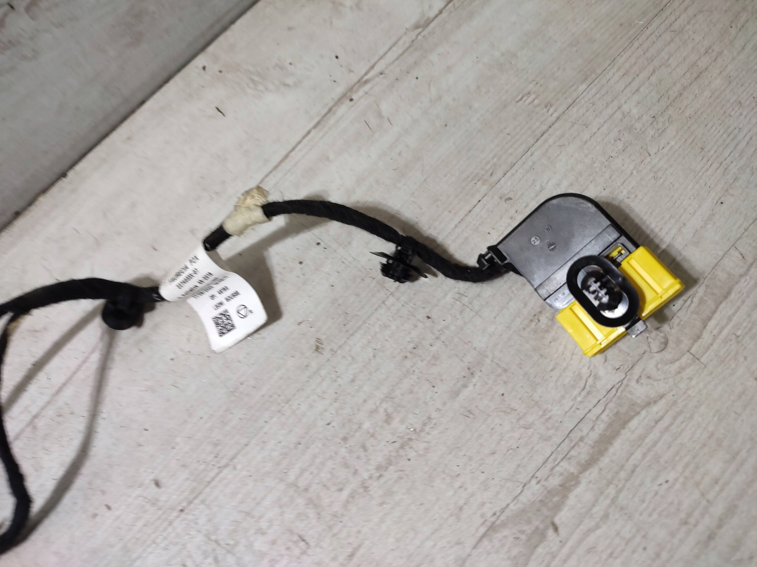 Peugeot 2008 II 2020 front side right bundle przewodow seat