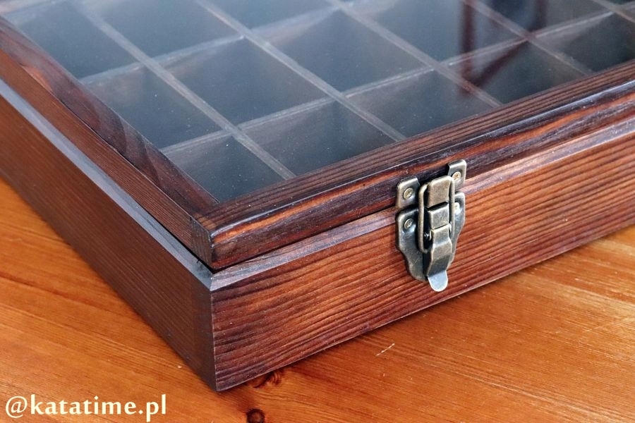 SKRZYNECZKA KASETKA PUDEŁKO BOX NA 24 ZEGARKI DREWNIANA ROBIONA RĘCZNIE EAN (GTIN) 59019128104015