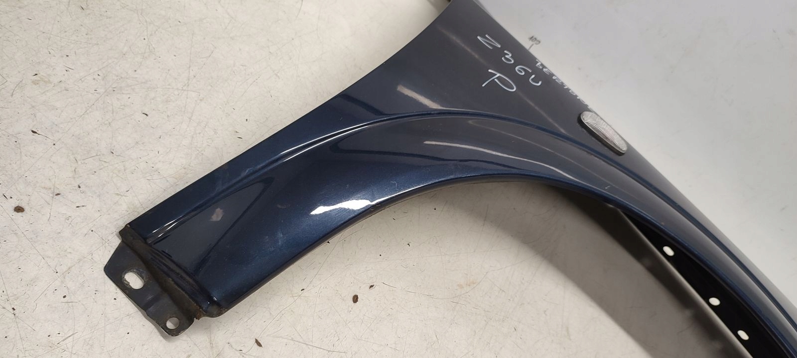 fender right front front Opel Astra G Z36U