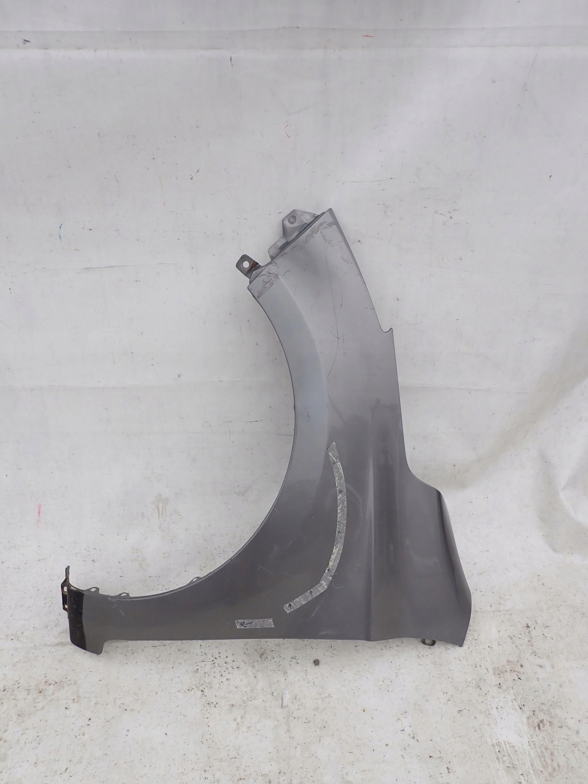 HYUNDAI I20 and 1 LIFT 12-14 fender front left