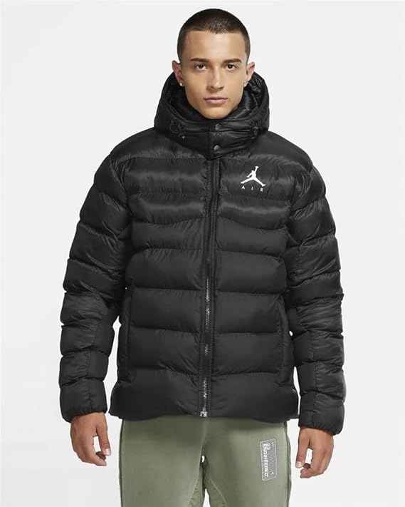 Zimní bunda pánská černá Nike Air Jordan DN3401-010 vel. S teplá péřová