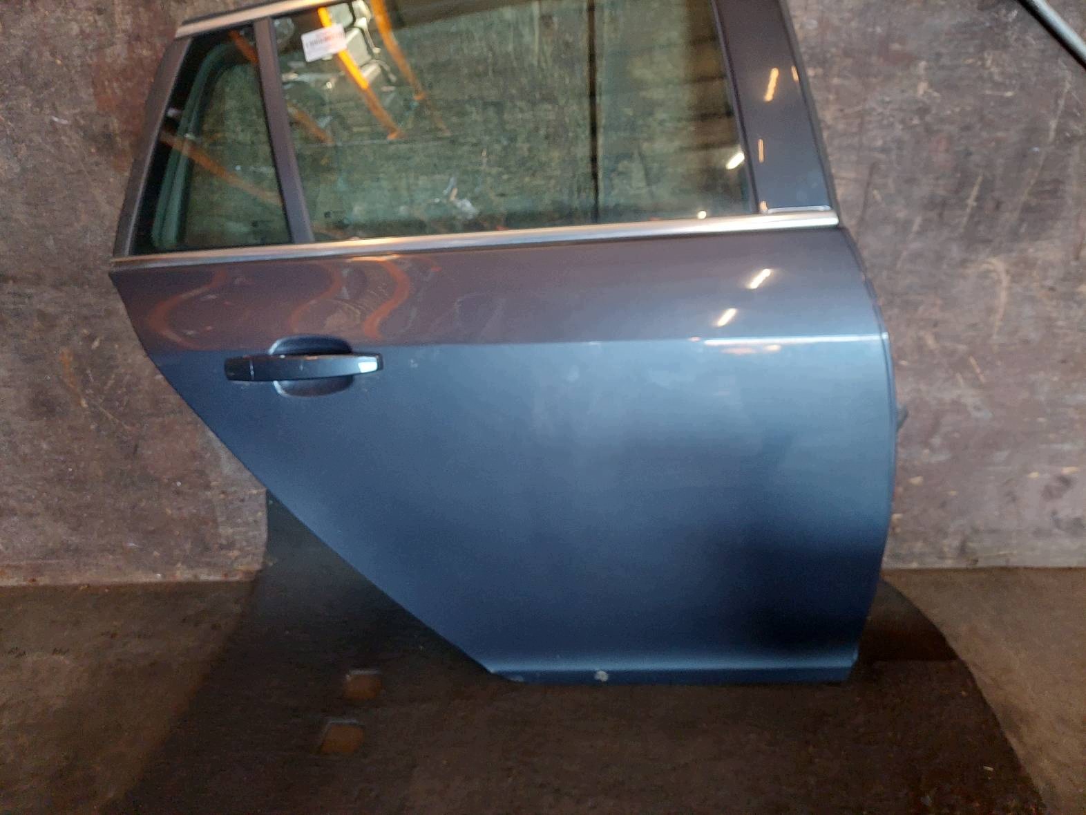 door complete right rear part OPEL INSIGNIA A Z168