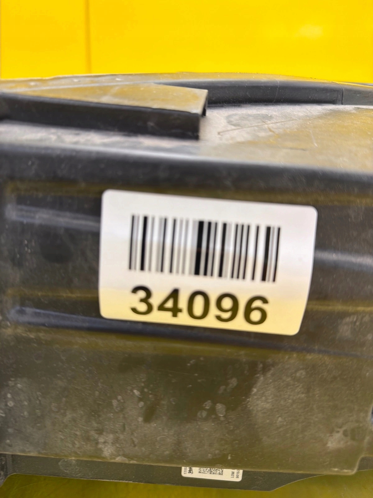 light right Ford Kuga MK3 lens LV4B-13W029-AG