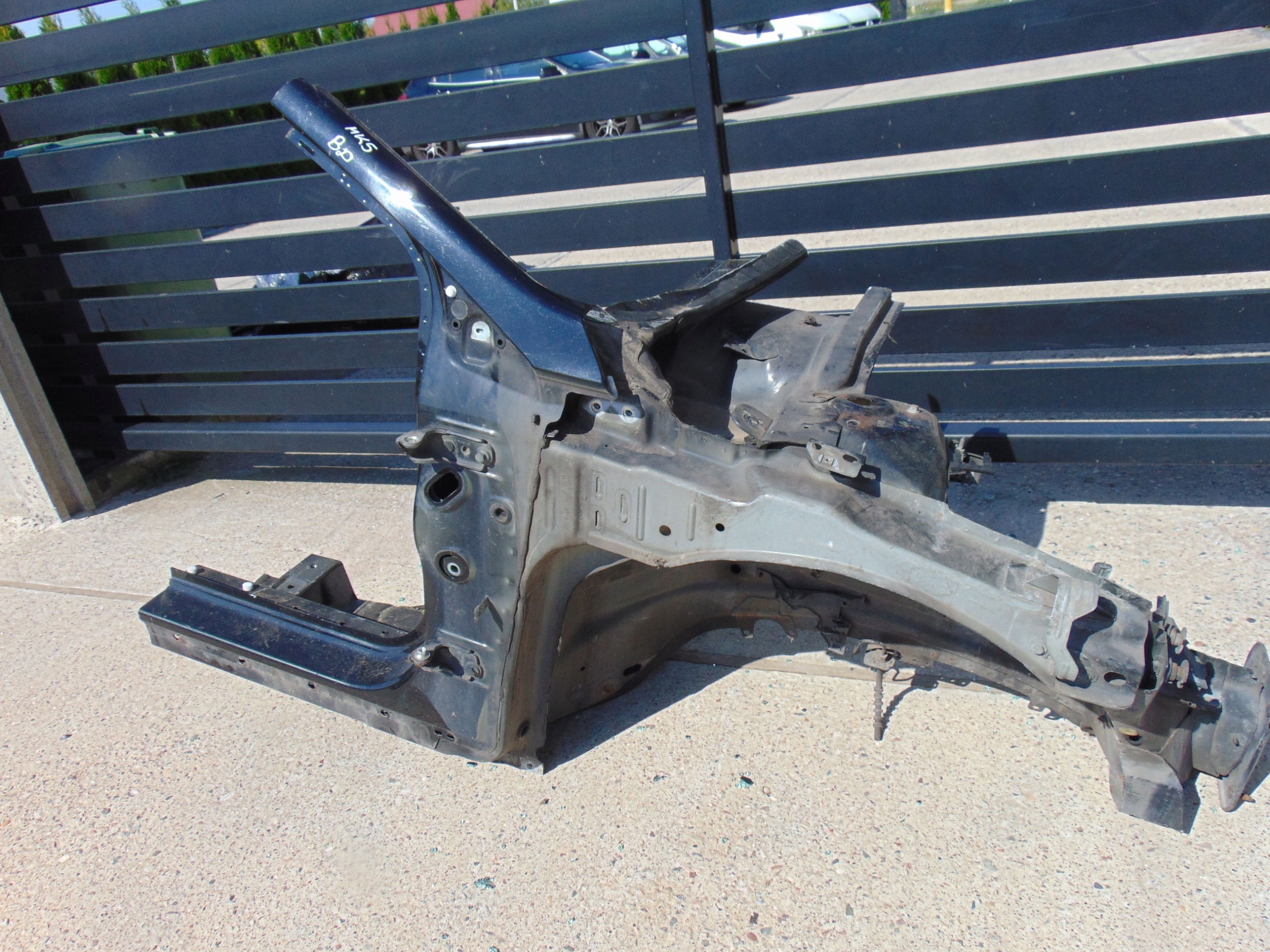 ĆWIARTKA PRAWA LEWA PRZEDNIA PRZÓD FORD MONDEO MK5