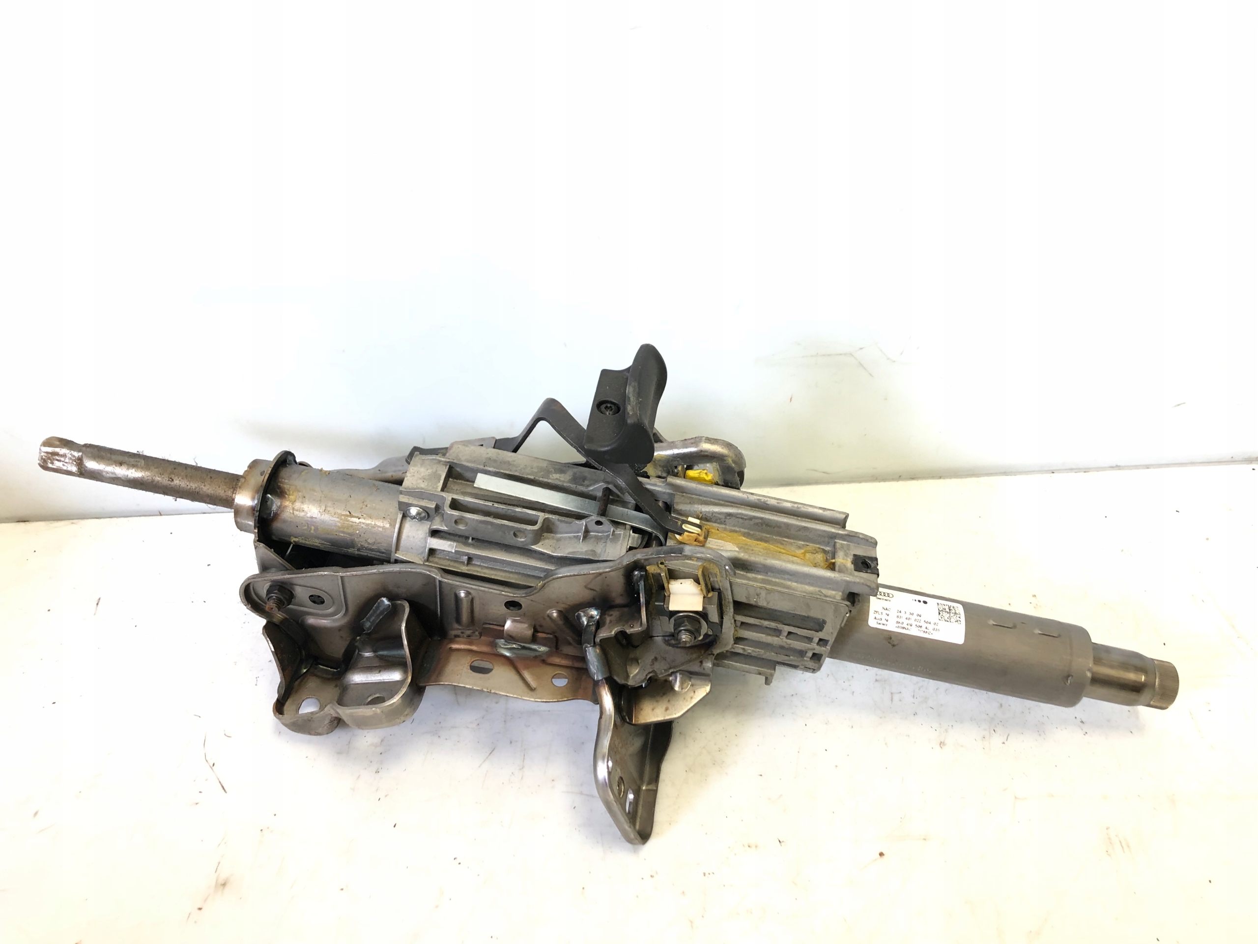 AUDI A4 B8 A5 steering wheel rod 8K0419506AL