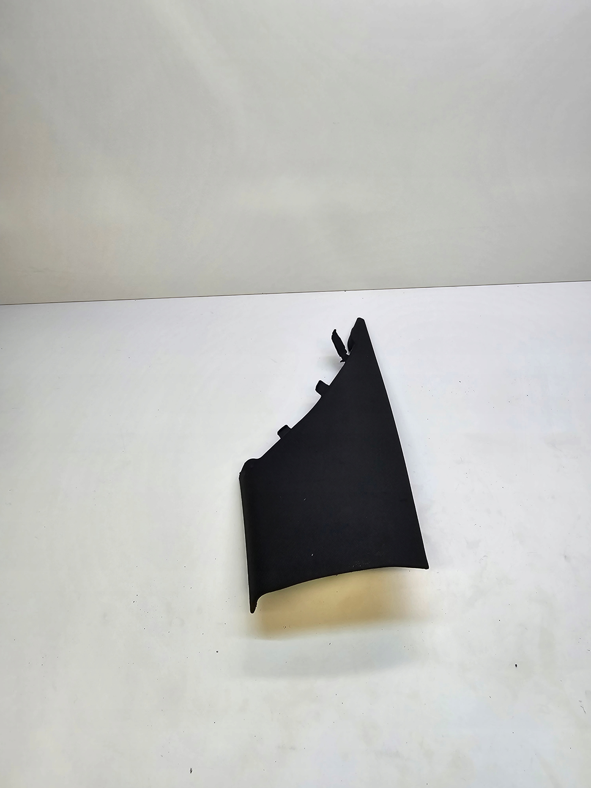 side SLUPKA left AUDI A4 B9 8W5867245