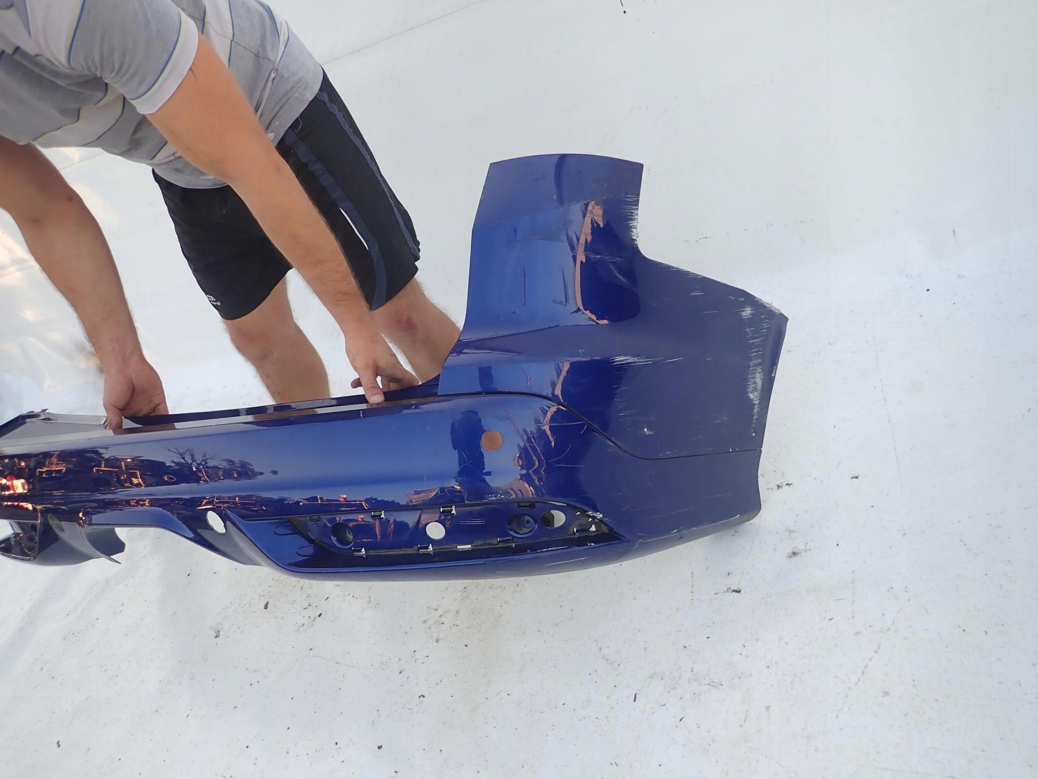 FORD FOCUS III MK3 KOMBI ST 10-14 bumper rear part PDC