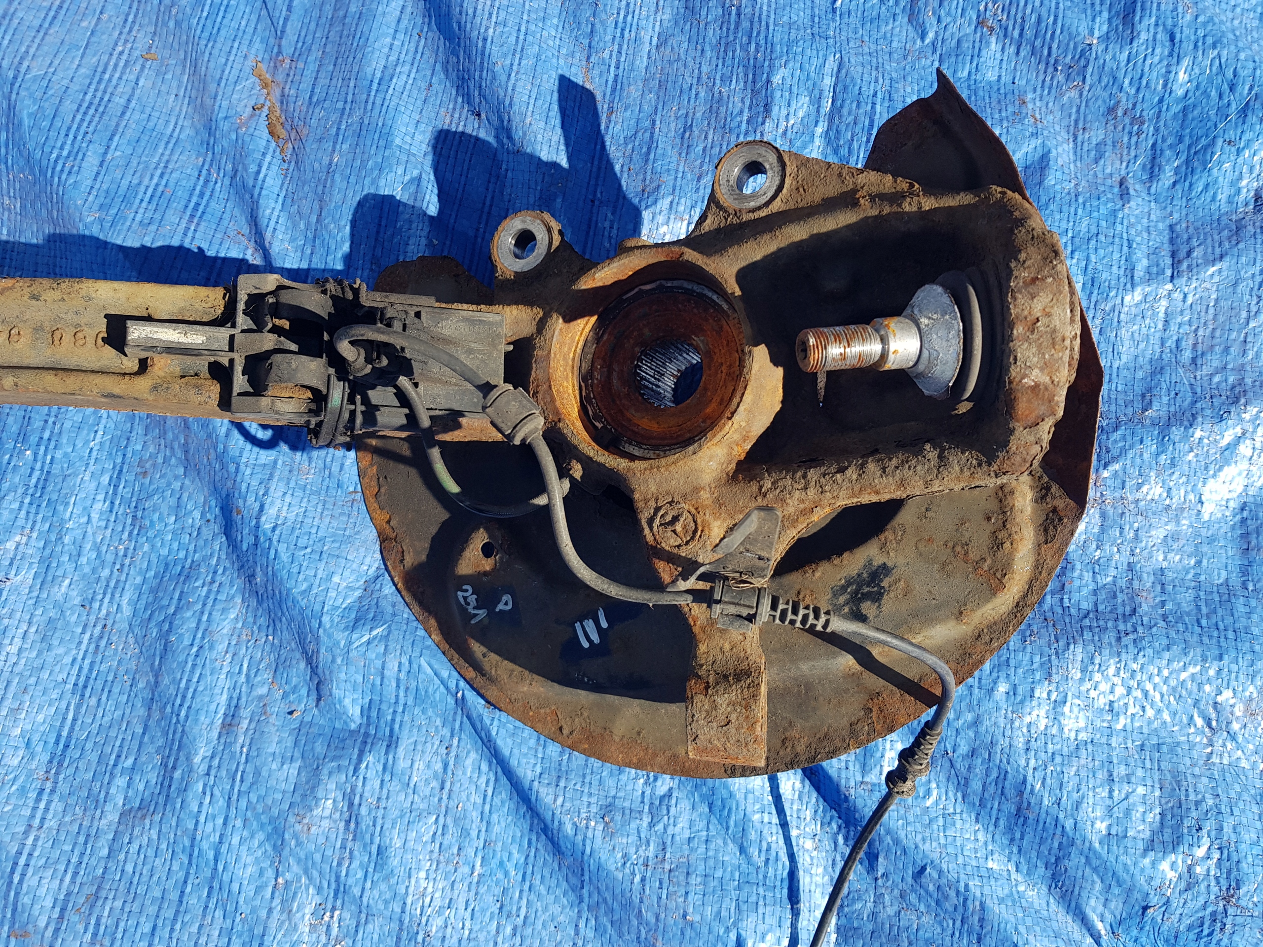 swing right front MERCEDES W251 W164 ML GL X164