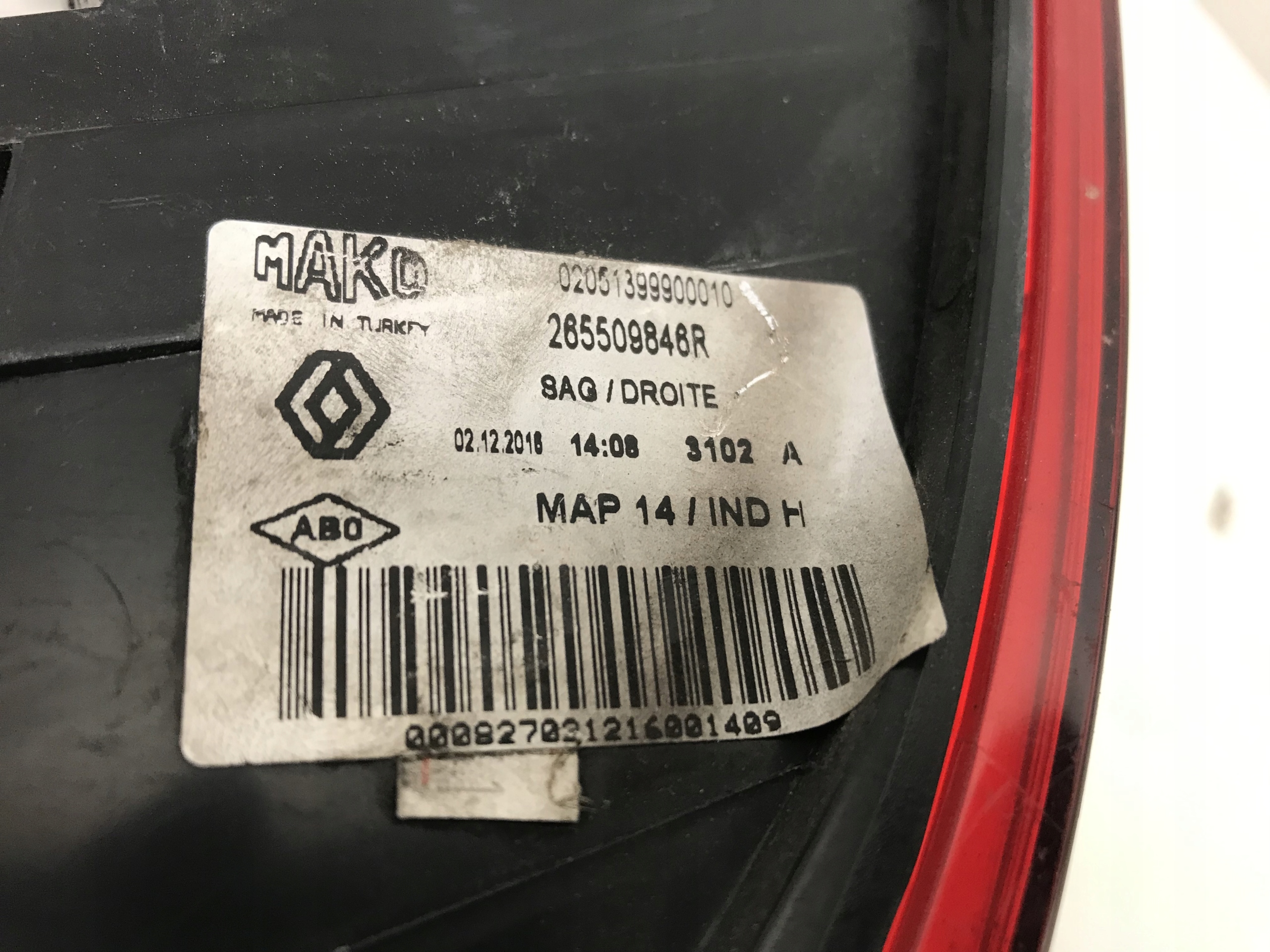 renault CLIO 4 IV BH 16-20 РЕСТАЙЛИНГ 5D led фонарь правый 265509846R