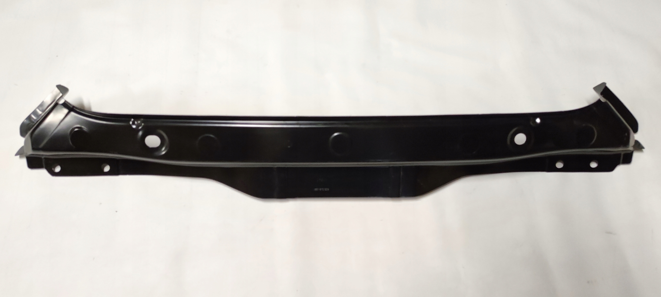 Pas tylny OE 657813309