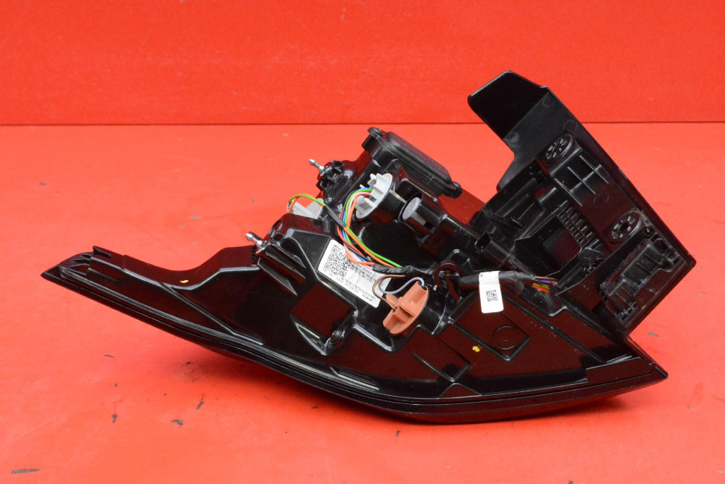 light right rear part rear LED 92402R2000 KIA SPORTAGE 5 V 21-25