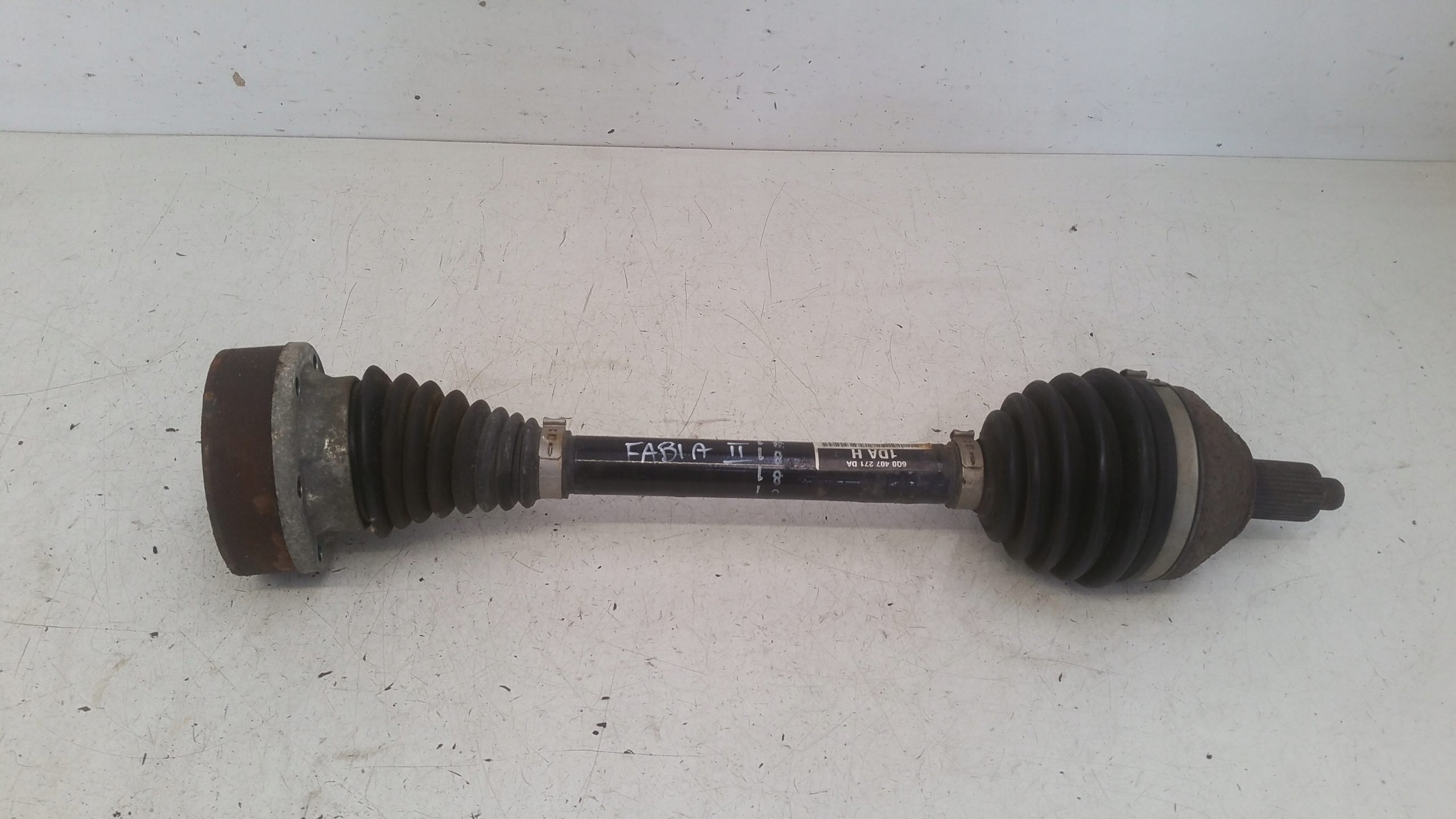 semi-axis 6Q0407271DA Skoda Fabia II