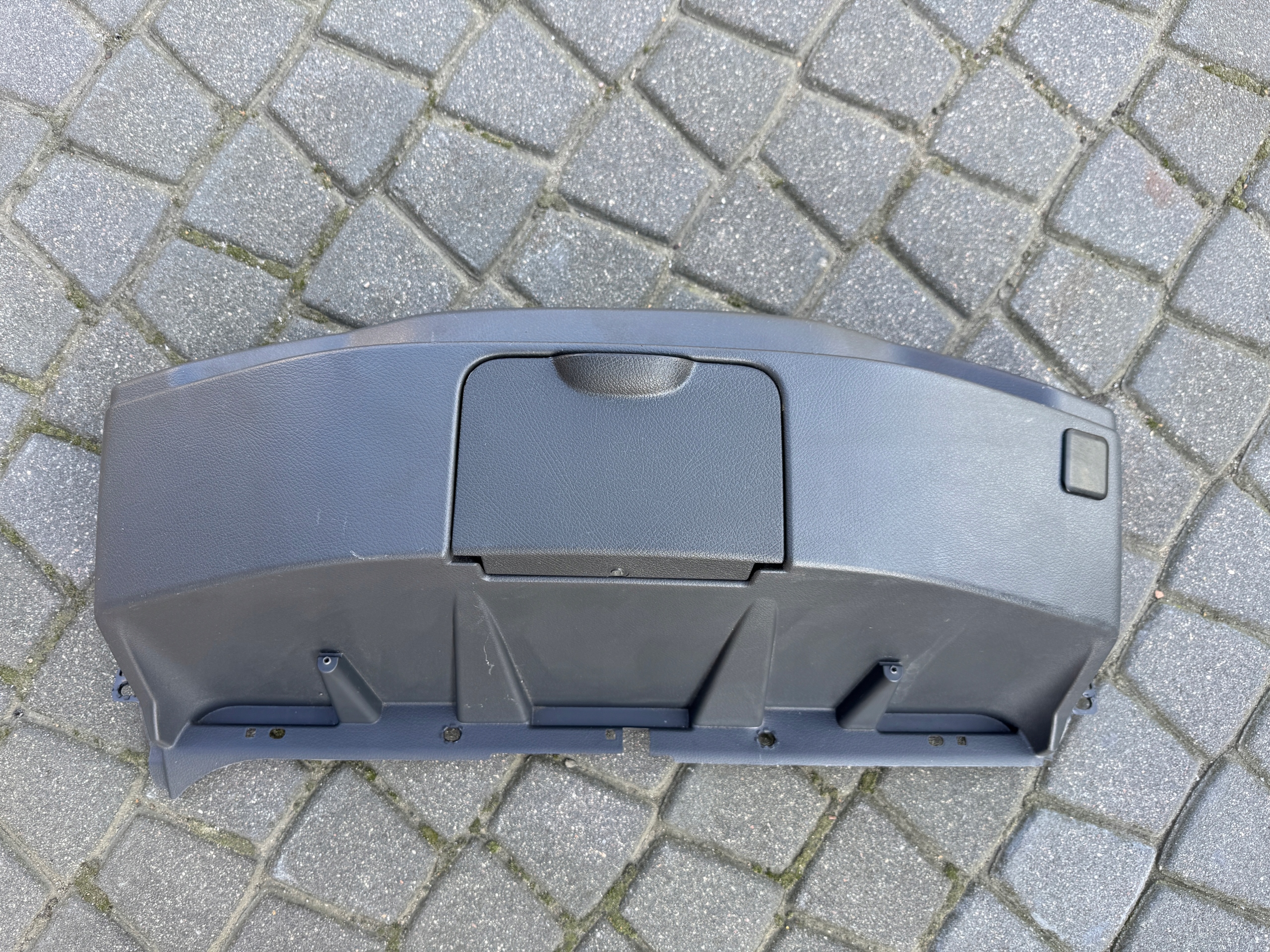 Schowek Popielniczka Konsoli Deski Rozdzielczej Axor Atego A9406800680