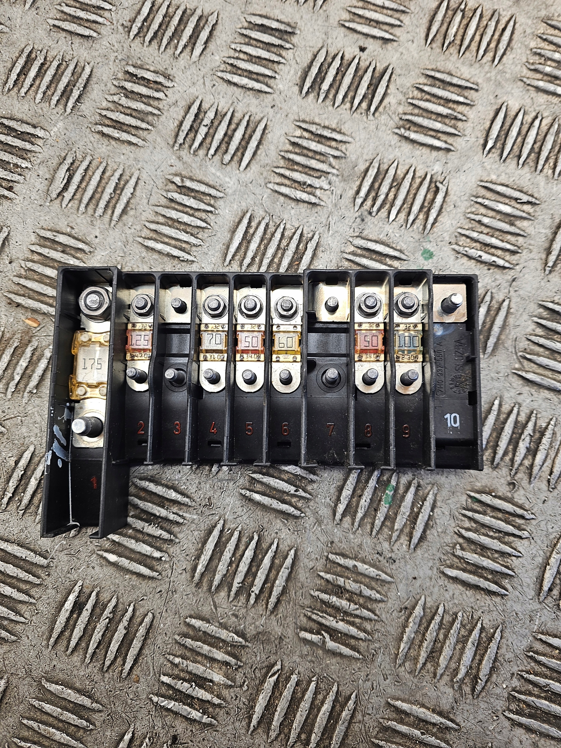 VW T5 03-09 Module fusibles 7H6970187FD