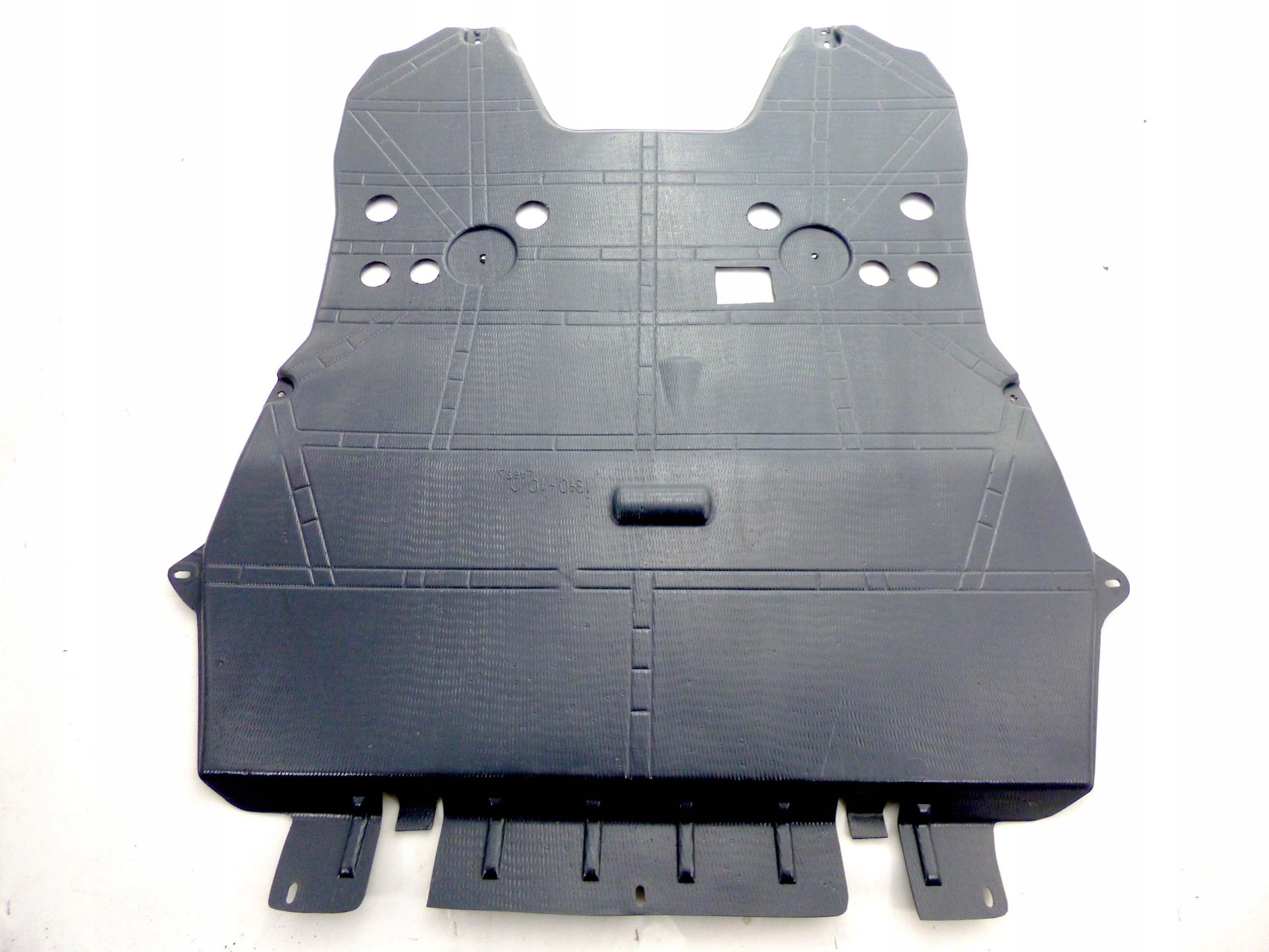 0000017893x - CITROEN C4 PICASSO II защита двигателя