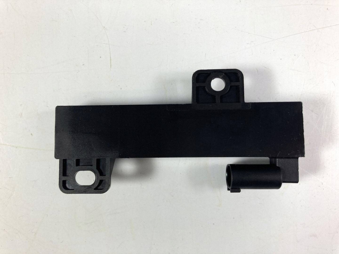 Ram 1500 V 2019-2024 module keyless aerial