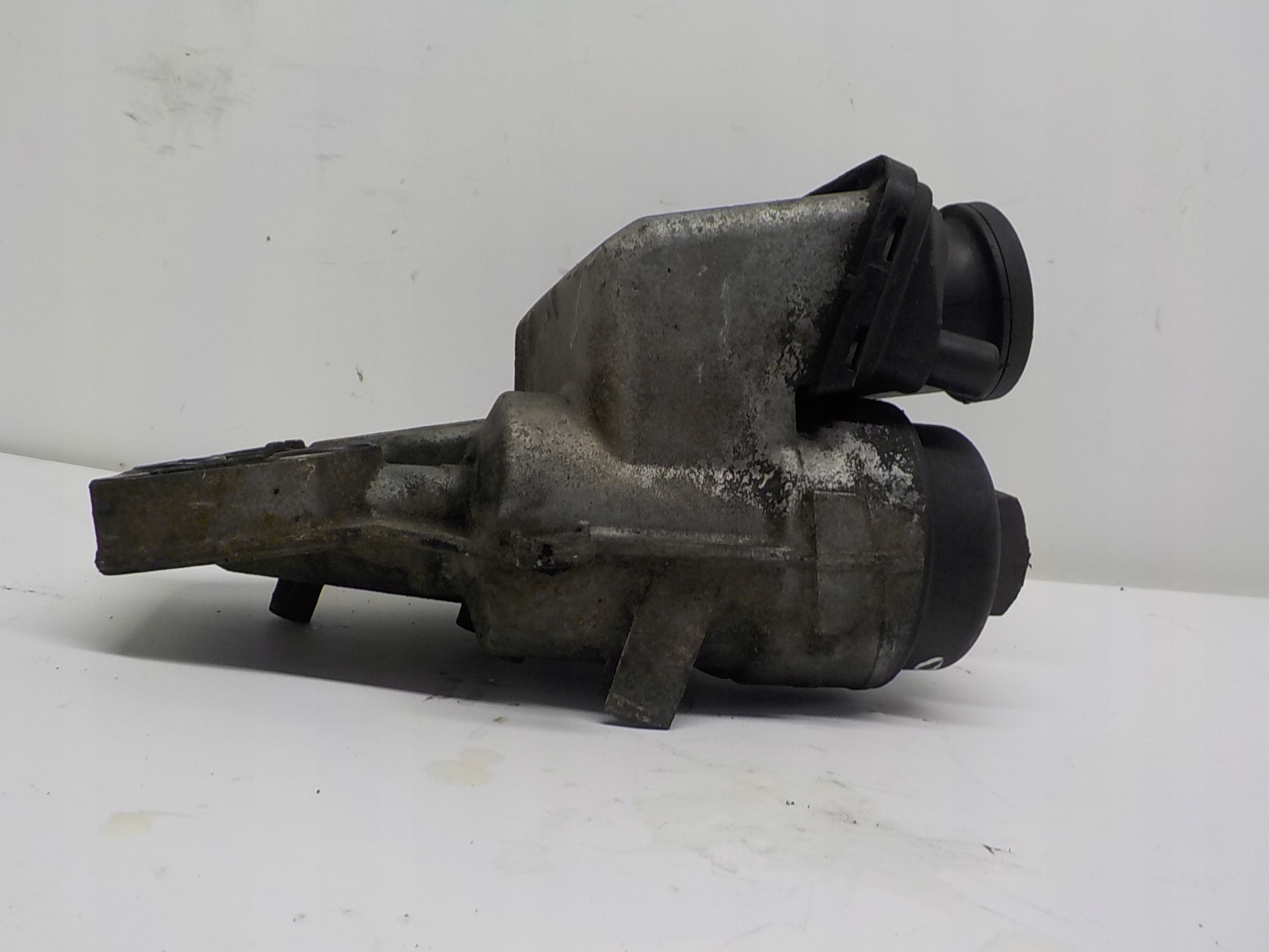 VOLVO S40 und Ölfiltergehäuse 30684381