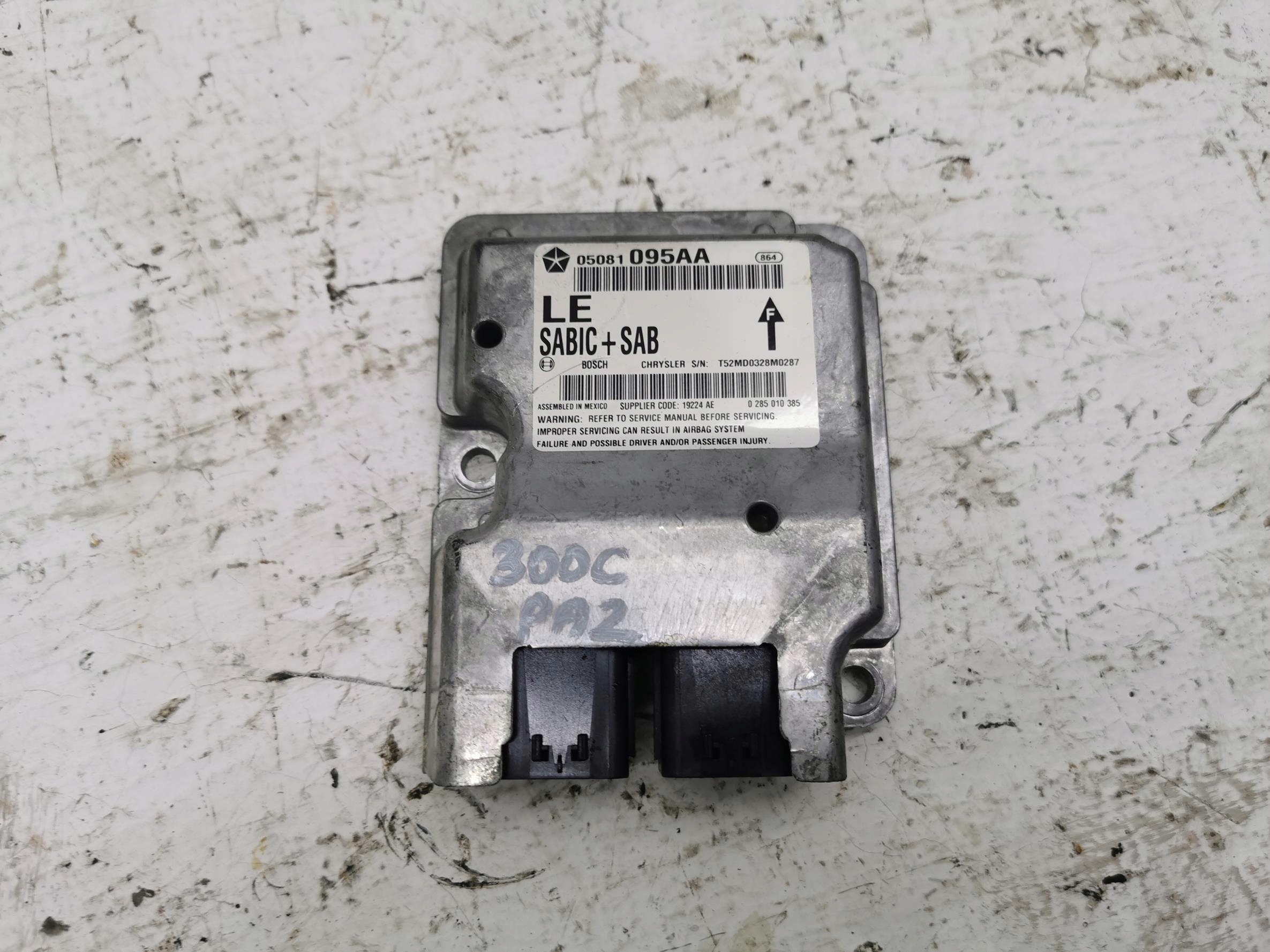 module control unit airbag CHRYSLER 300C 05081095AA