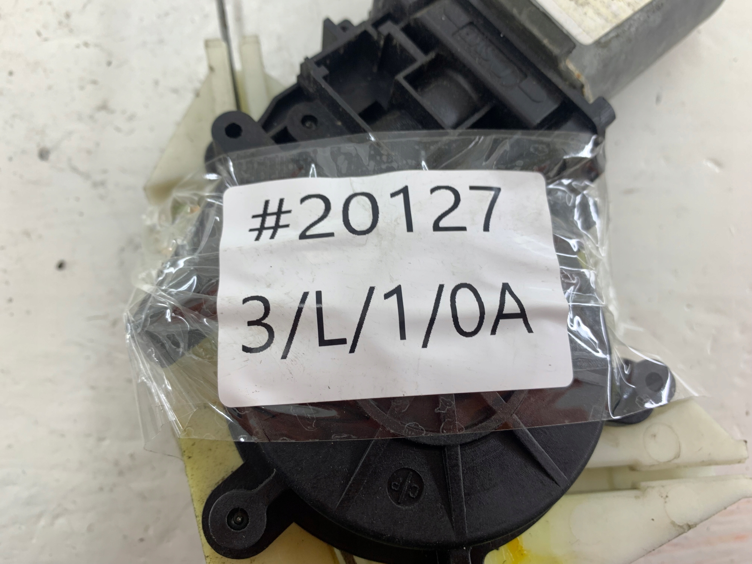 ALFA ROMEO 156 motor fenster D2335.06