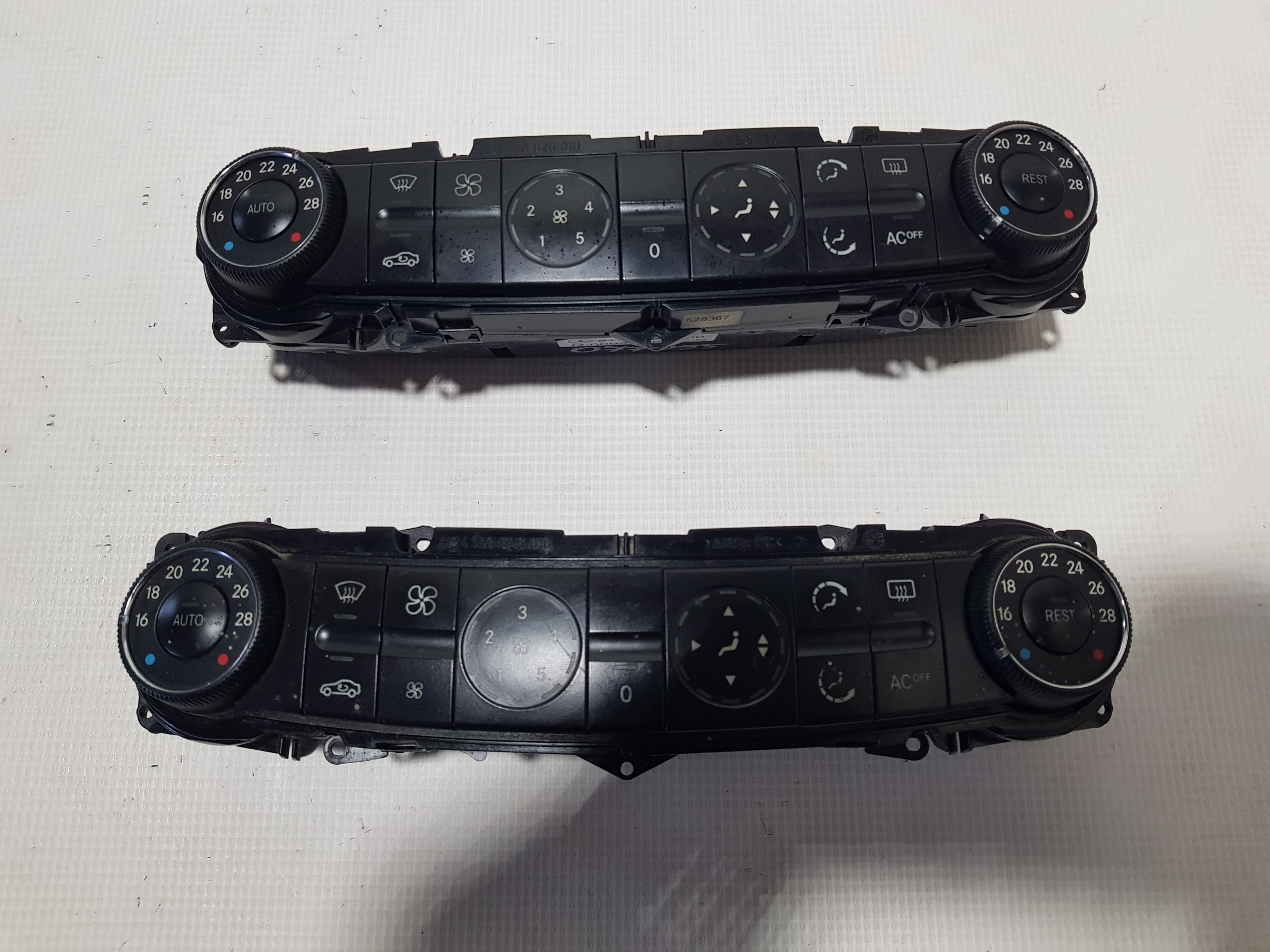 Mercedes E třída W211 PANEL KLIMY klimatizaci A2118300190