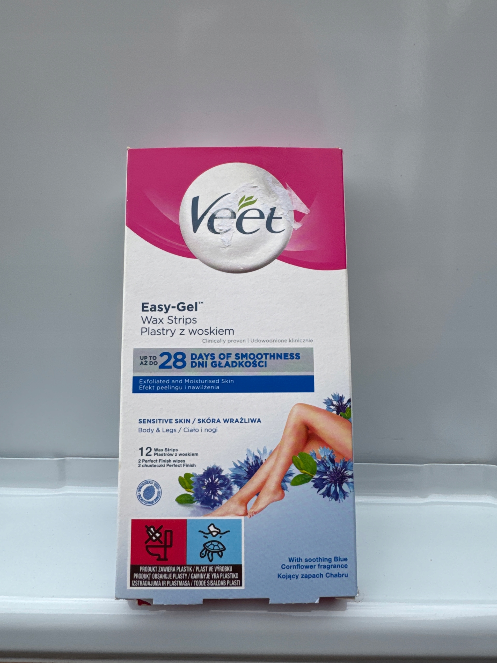 VEET PLASTRY Z WOSKIEM SKÓRA WRAŻLIWA 12 SZTUK